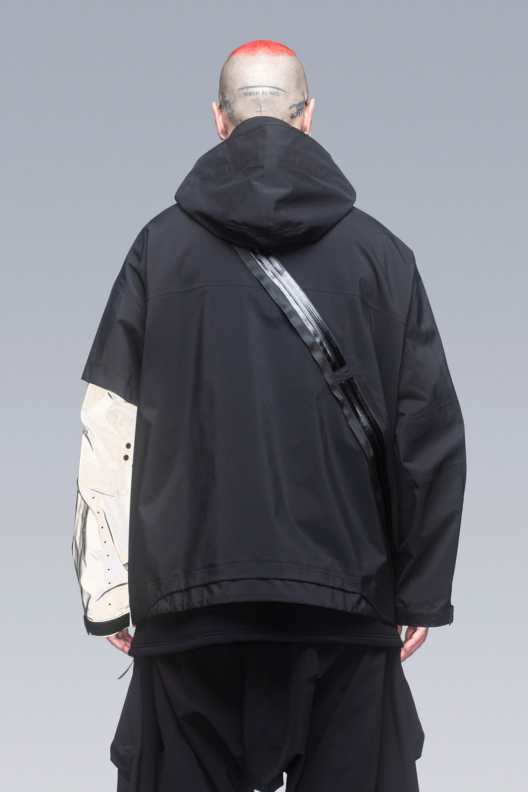 J115-GT 3L Gore-Tex Pro Interops Jacket Black