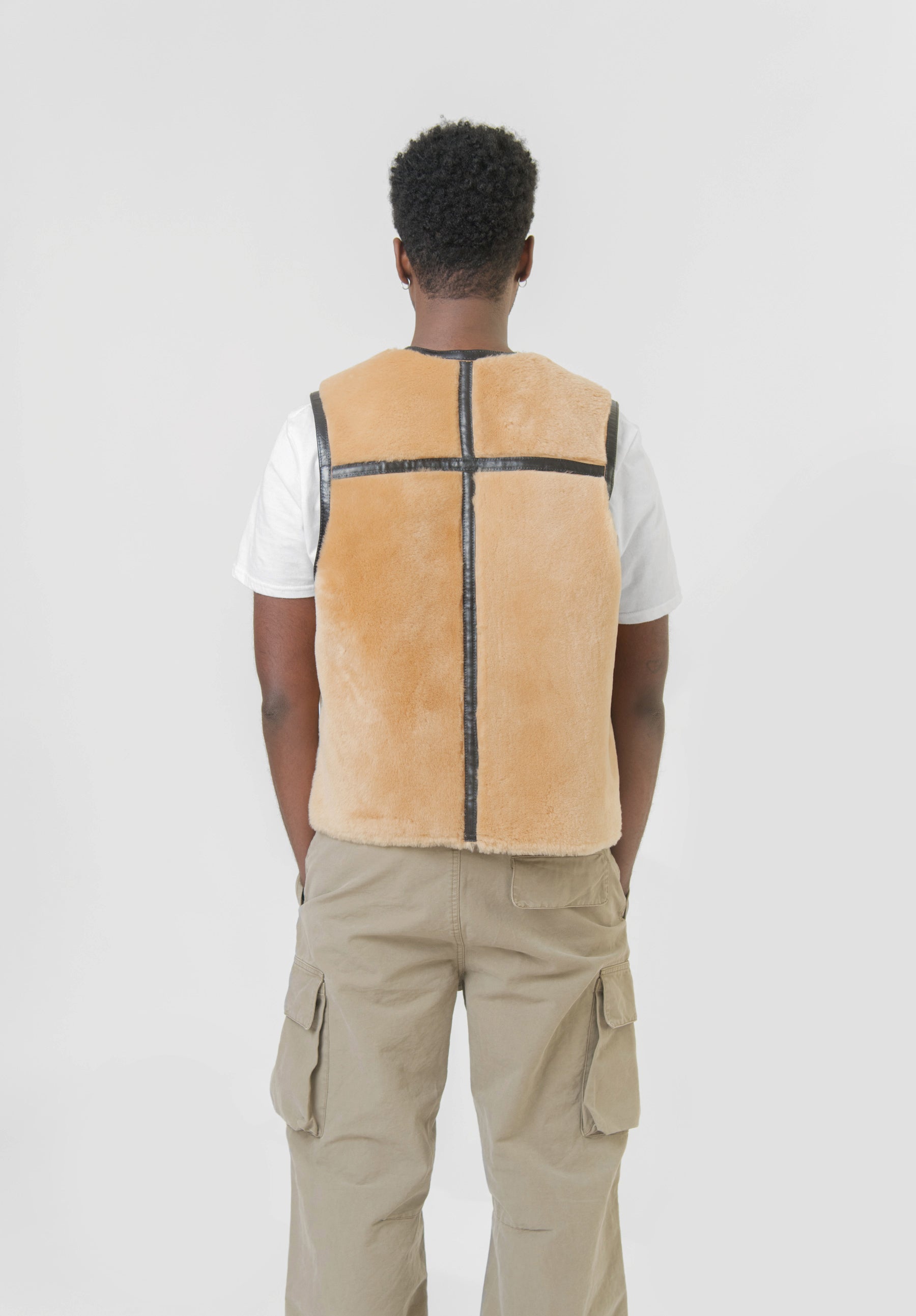 Reversible Shearling Vest Black/Brown
