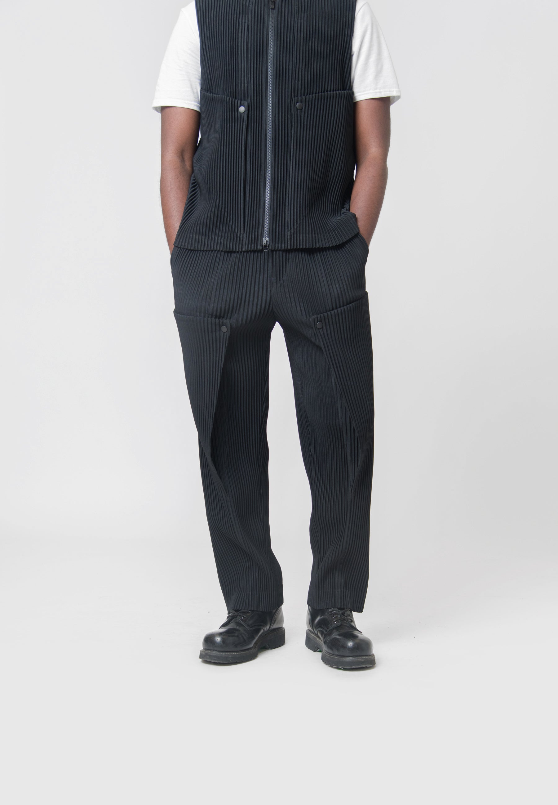 Unfold Pleated Trouser Black JF366-15