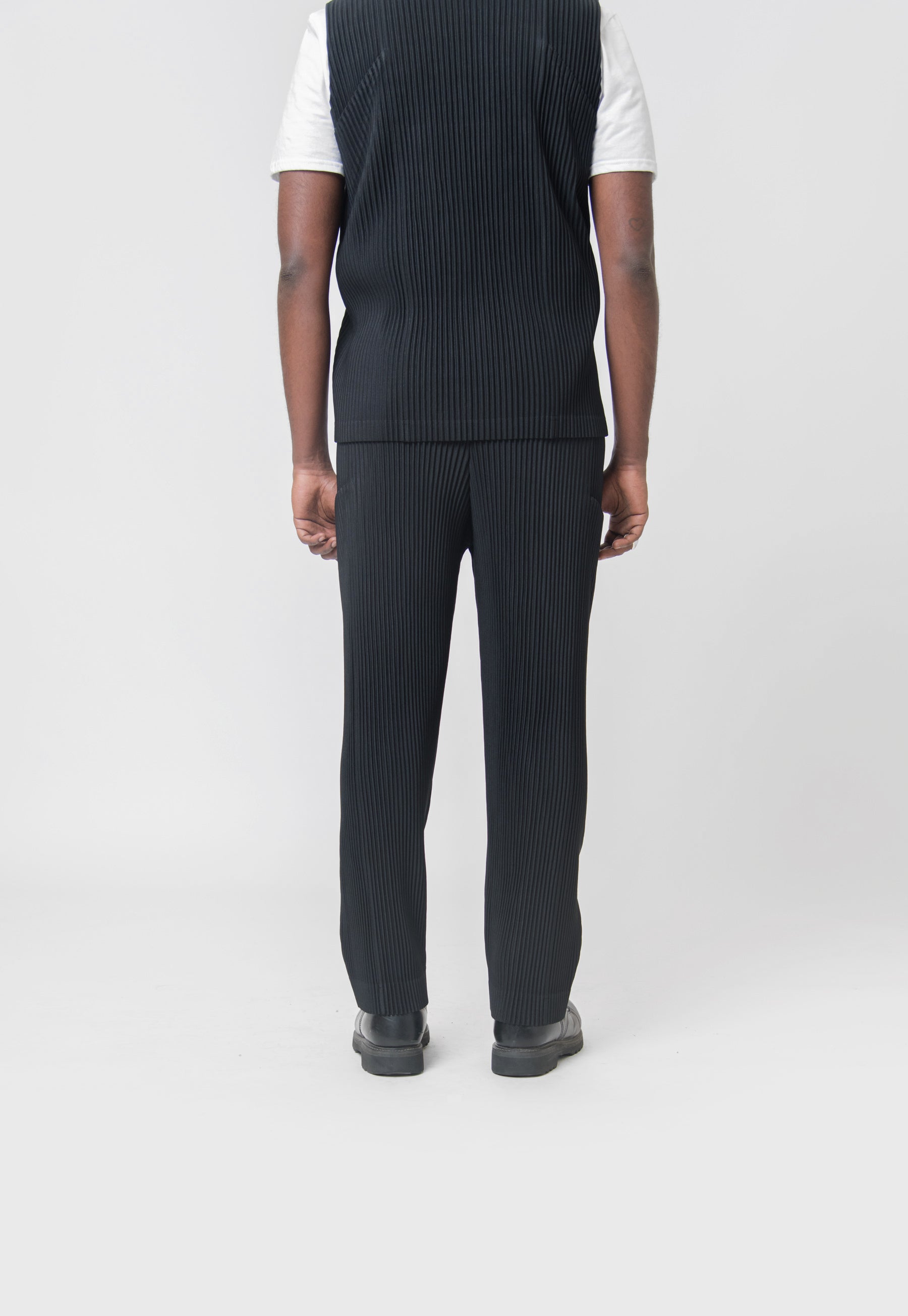 Unfold Pleated Trouser Black JF366-15