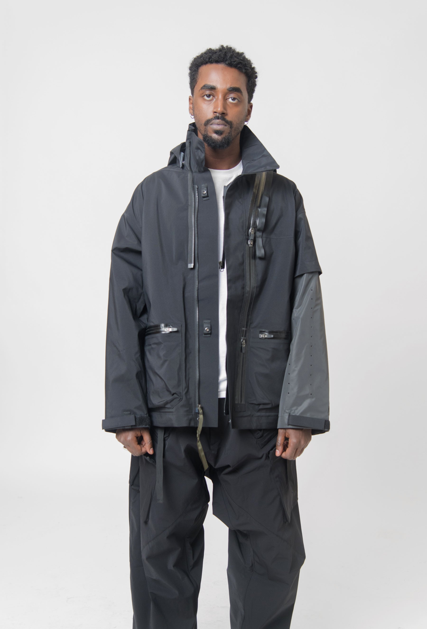 J115-GT 3L Gore-Tex Pro Interops Jacket Black