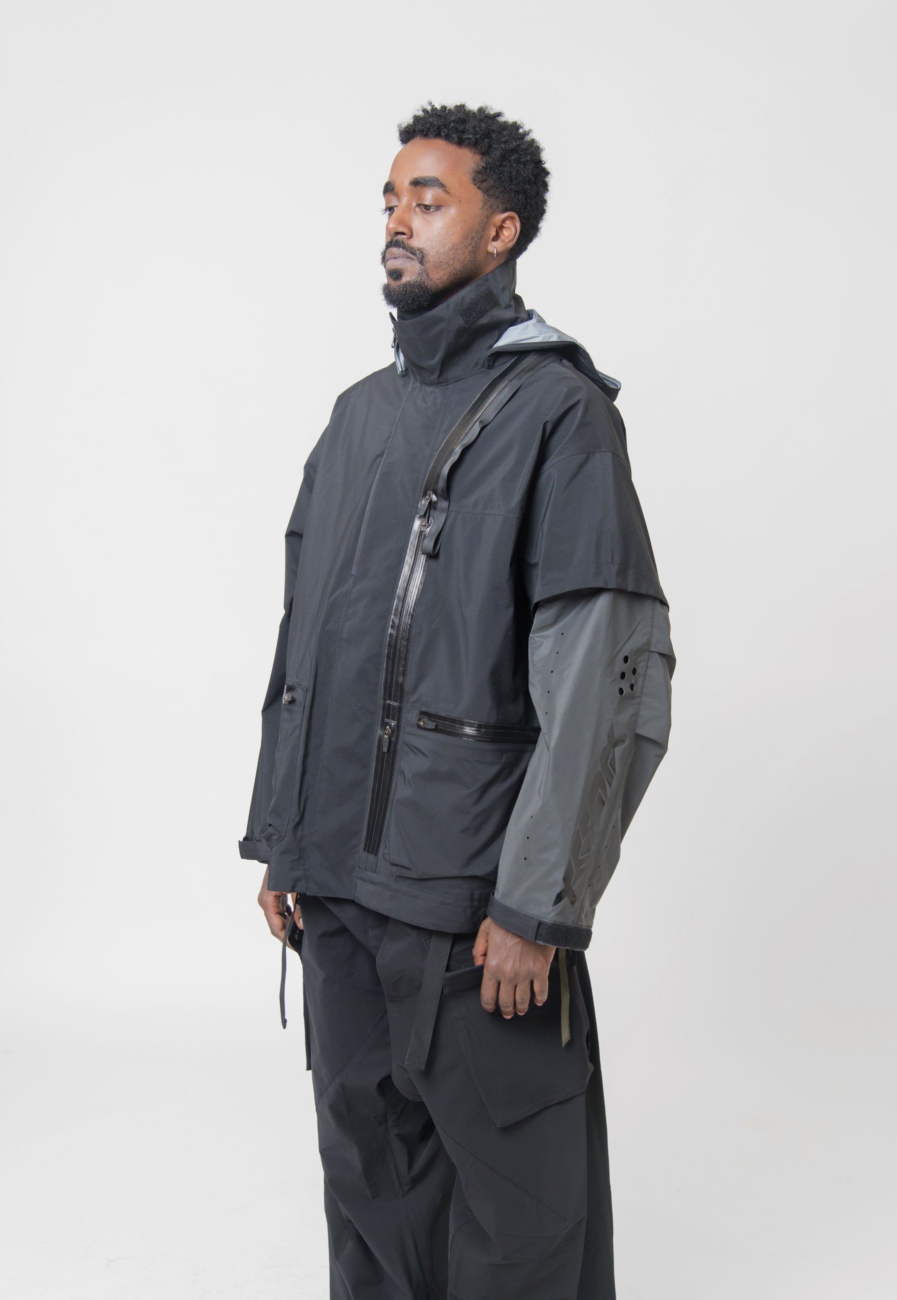 J115-GT 3L Gore-Tex Pro Interops Jacket Black