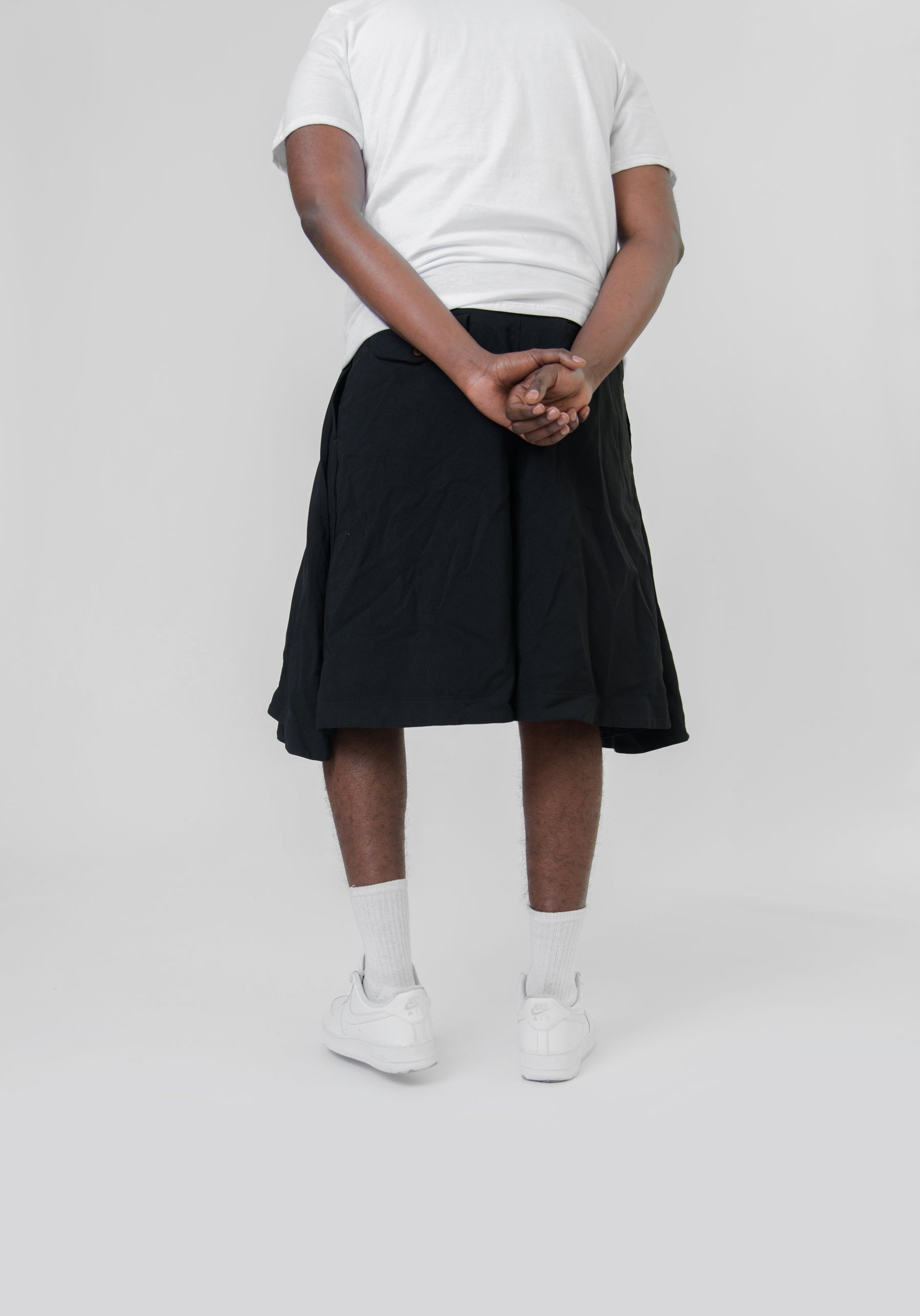 Gabardine Fold Short Black PK-P044