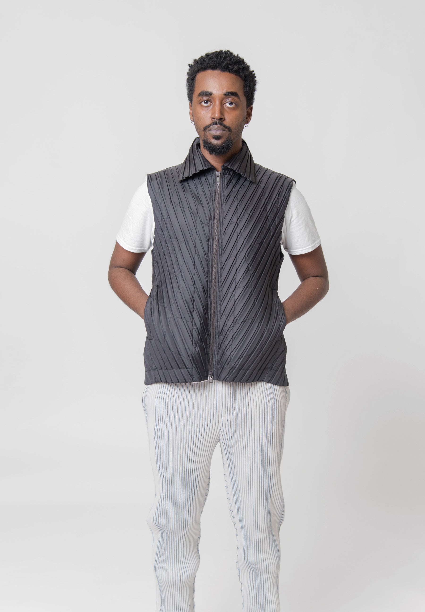 Homme Plisse Issey Miyake Padded Pleats Vest Brown FE319-44 – NOMAD