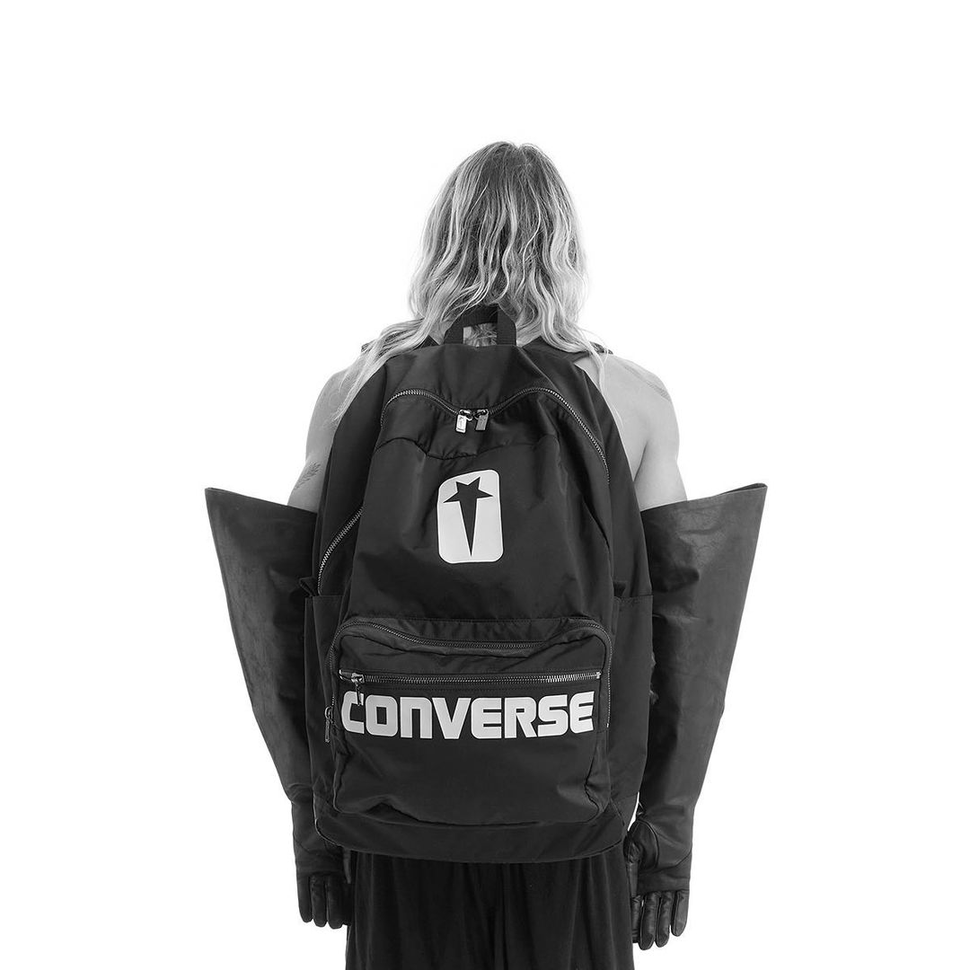 Oversized Backpack Black DC02AX839 (LAUNCH PRODUCT)