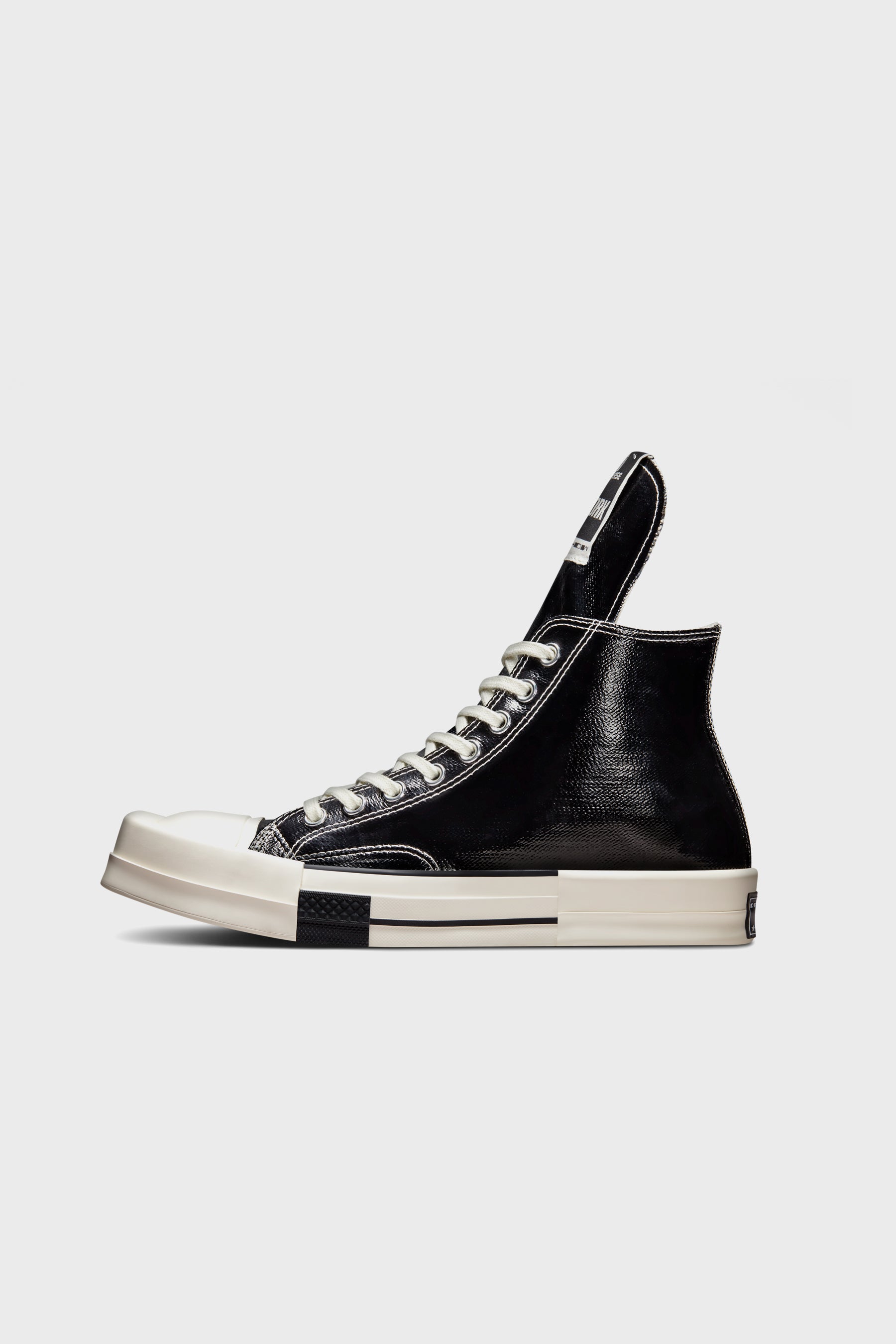 TURBODRK HI Black/White DC01BX291 (LAUNCH PRODUCT)
