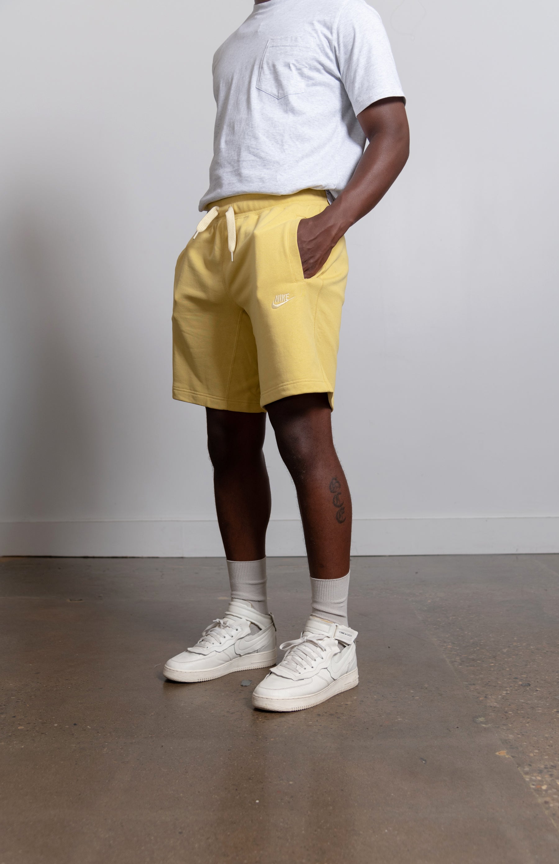 NSW Fleece Short Saturn Gold/Lemon Drop DA0025-700