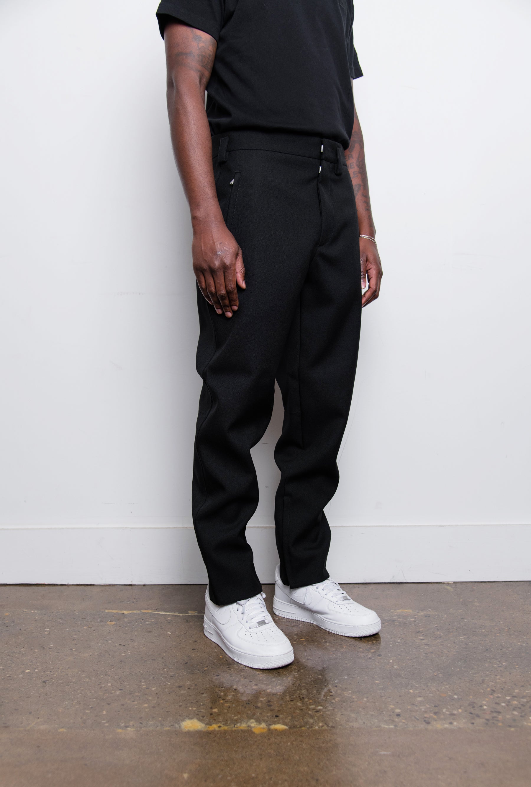 Sharp Wool Canvas Trouser Black J21KA0005