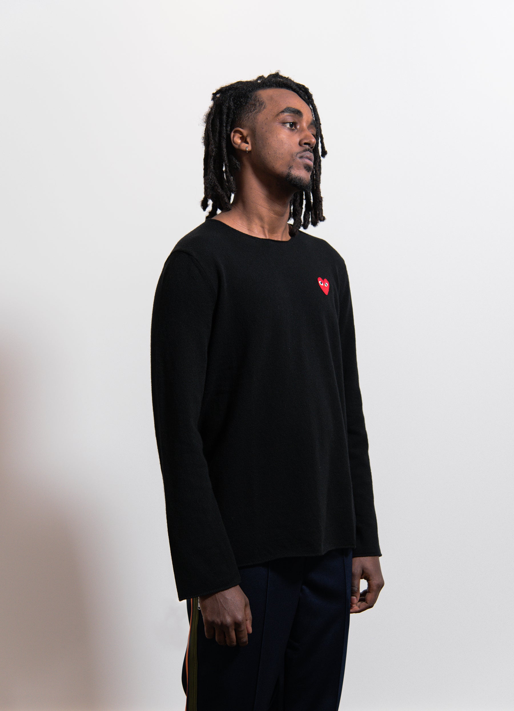 CDG PLAY Knit Emblem Crewneck Sweater Black/Red