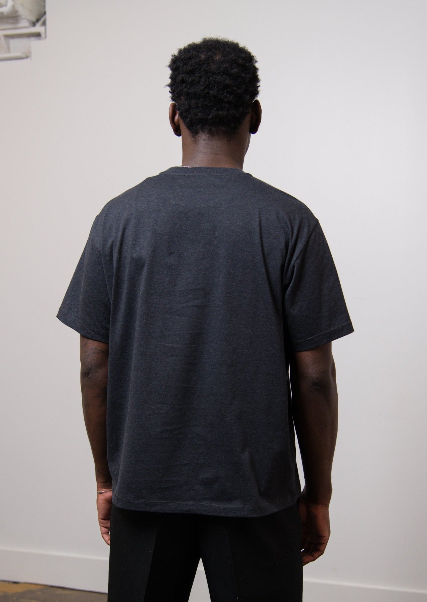 Hole Tee Dark Grey