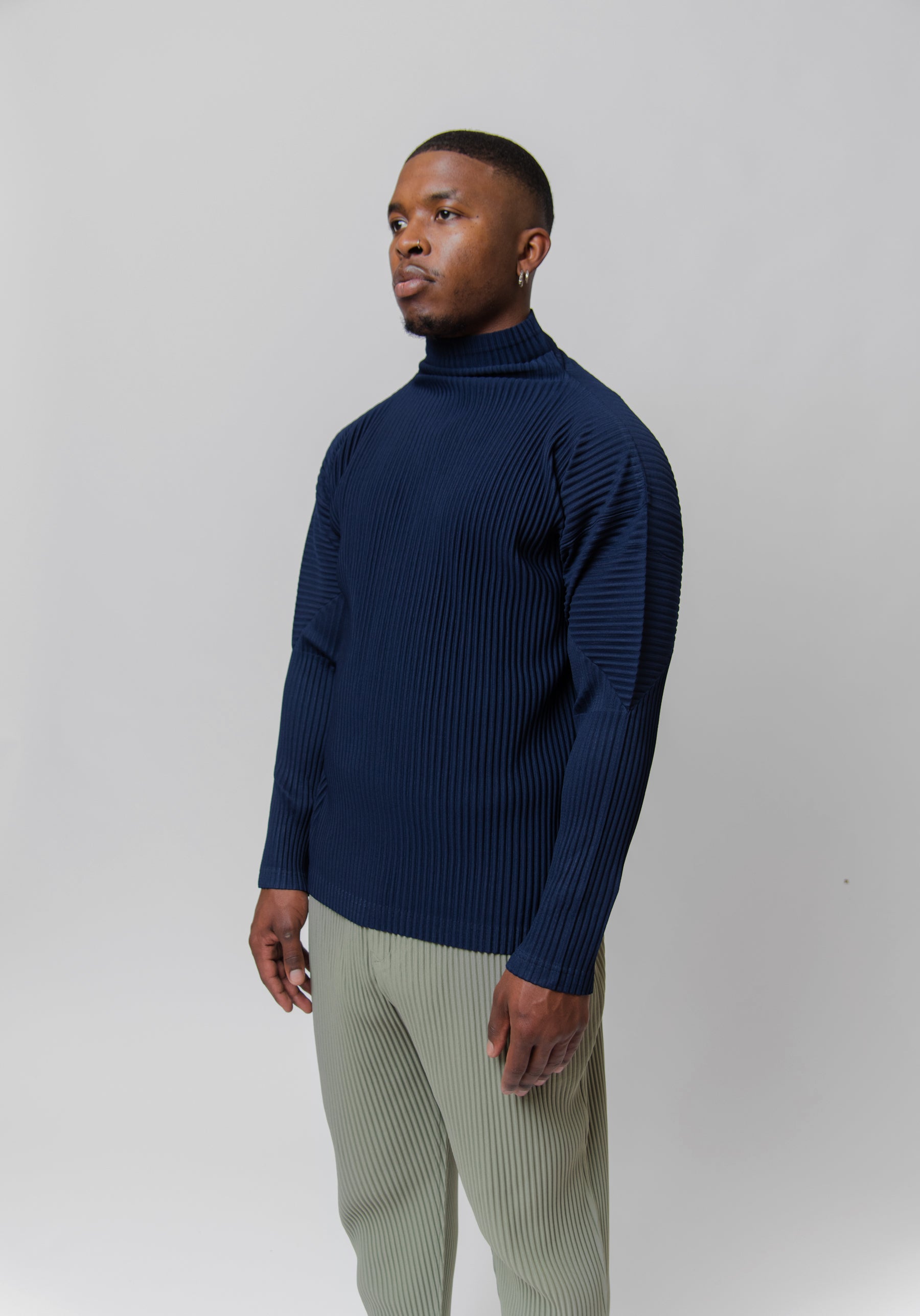 MC December Pleated High Neck Sweater Nocturne Navy JK128-77
