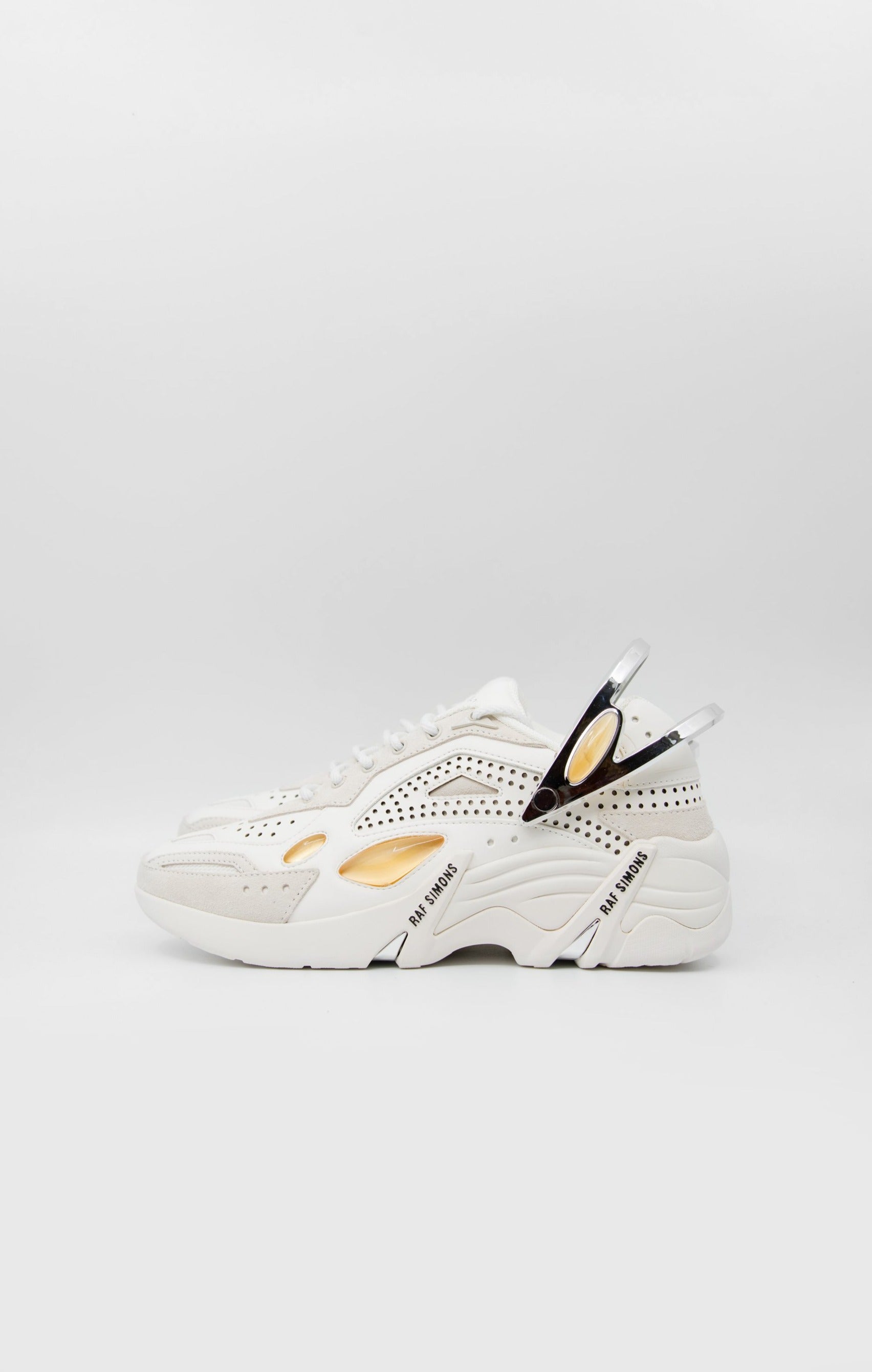 Cylon-21 Runner White Alyssum