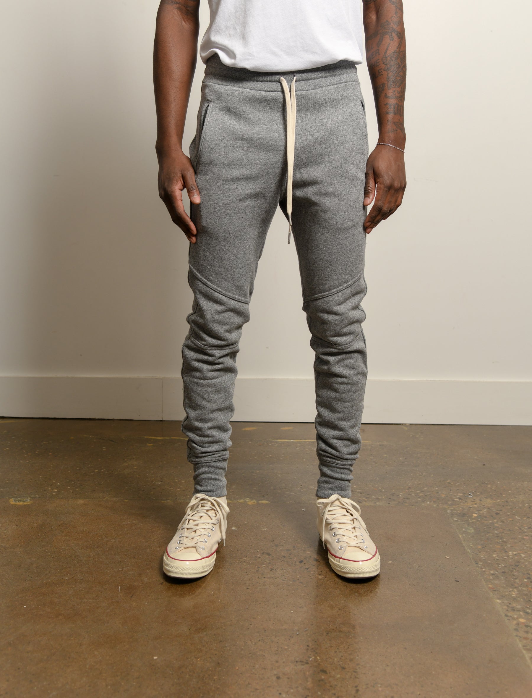 Escobar Sweatpant Dark Grey