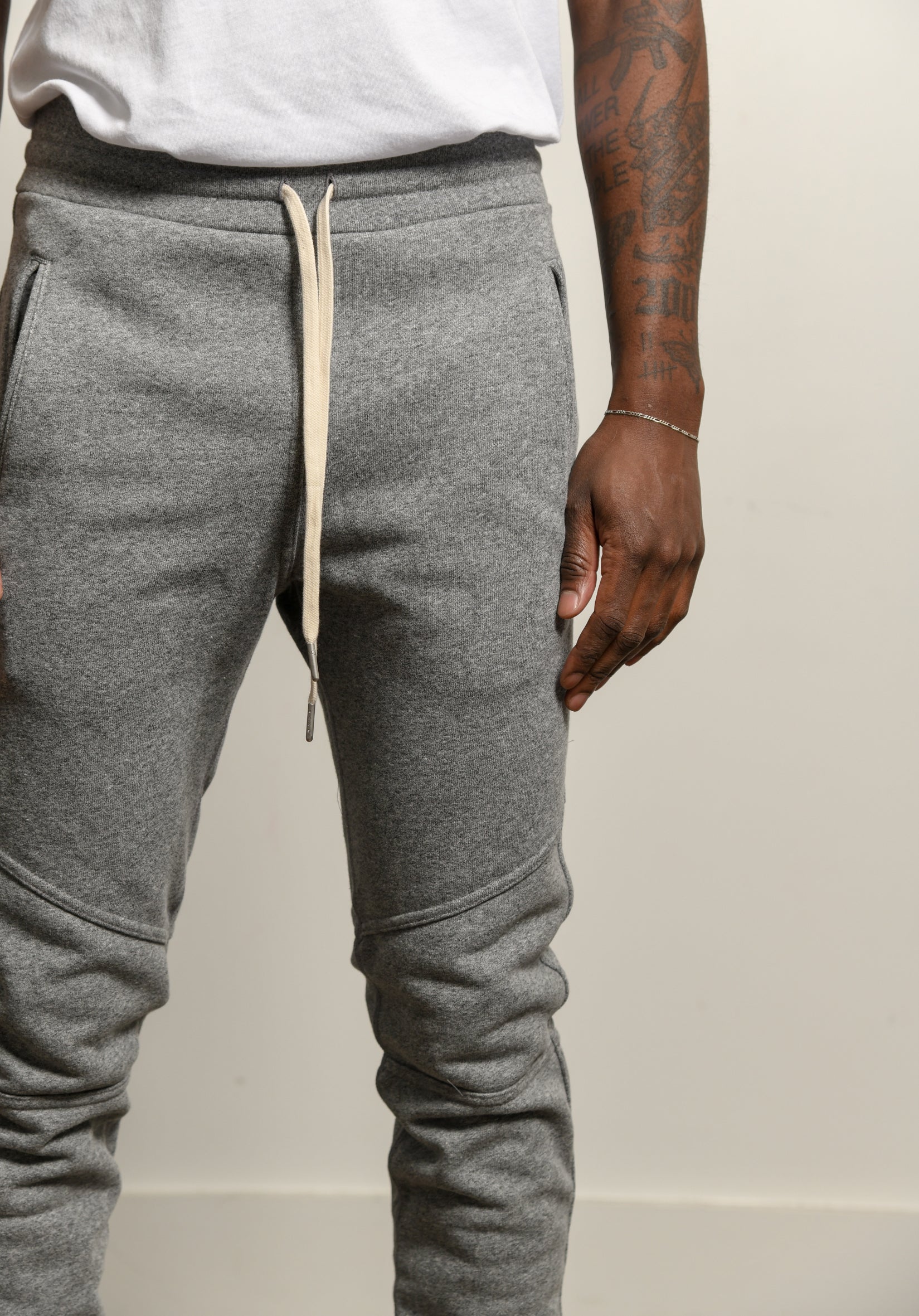 Escobar Sweatpant Dark Grey