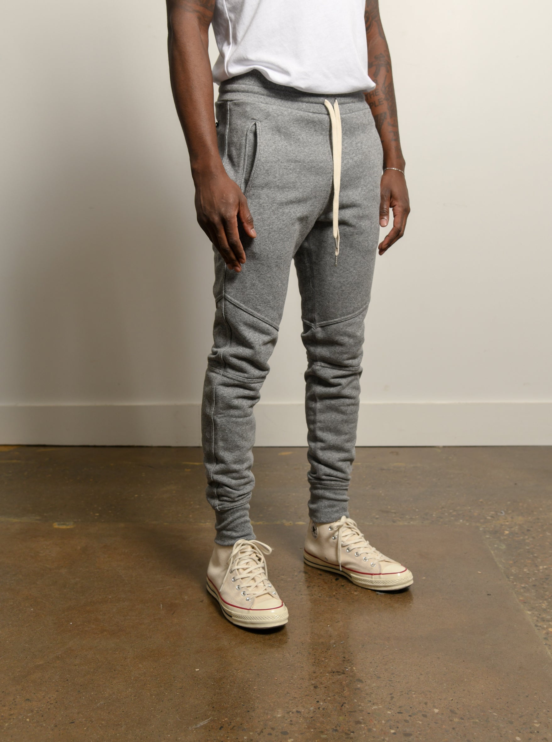 Escobar Sweatpant Dark Grey
