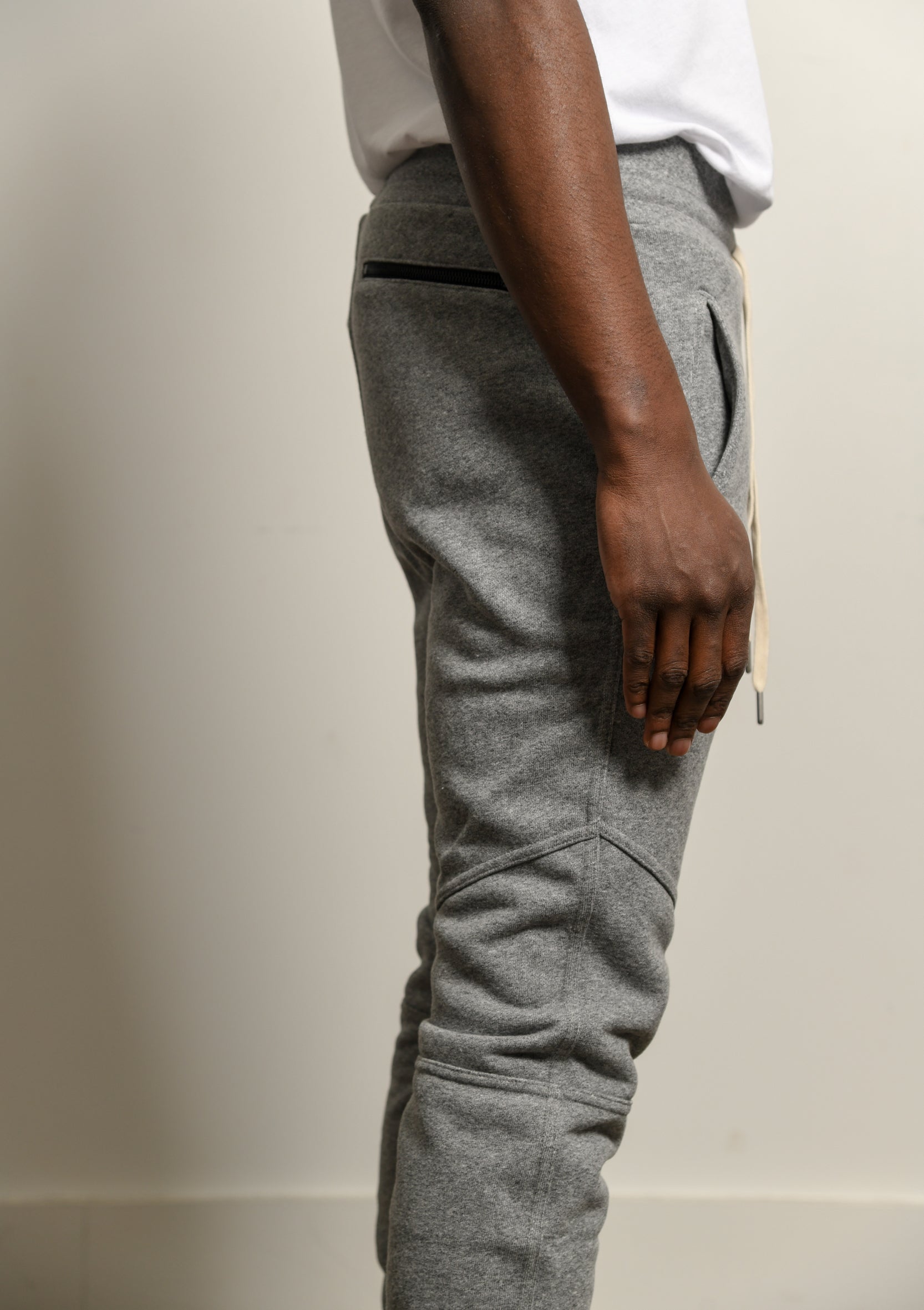Escobar Sweatpant Dark Grey