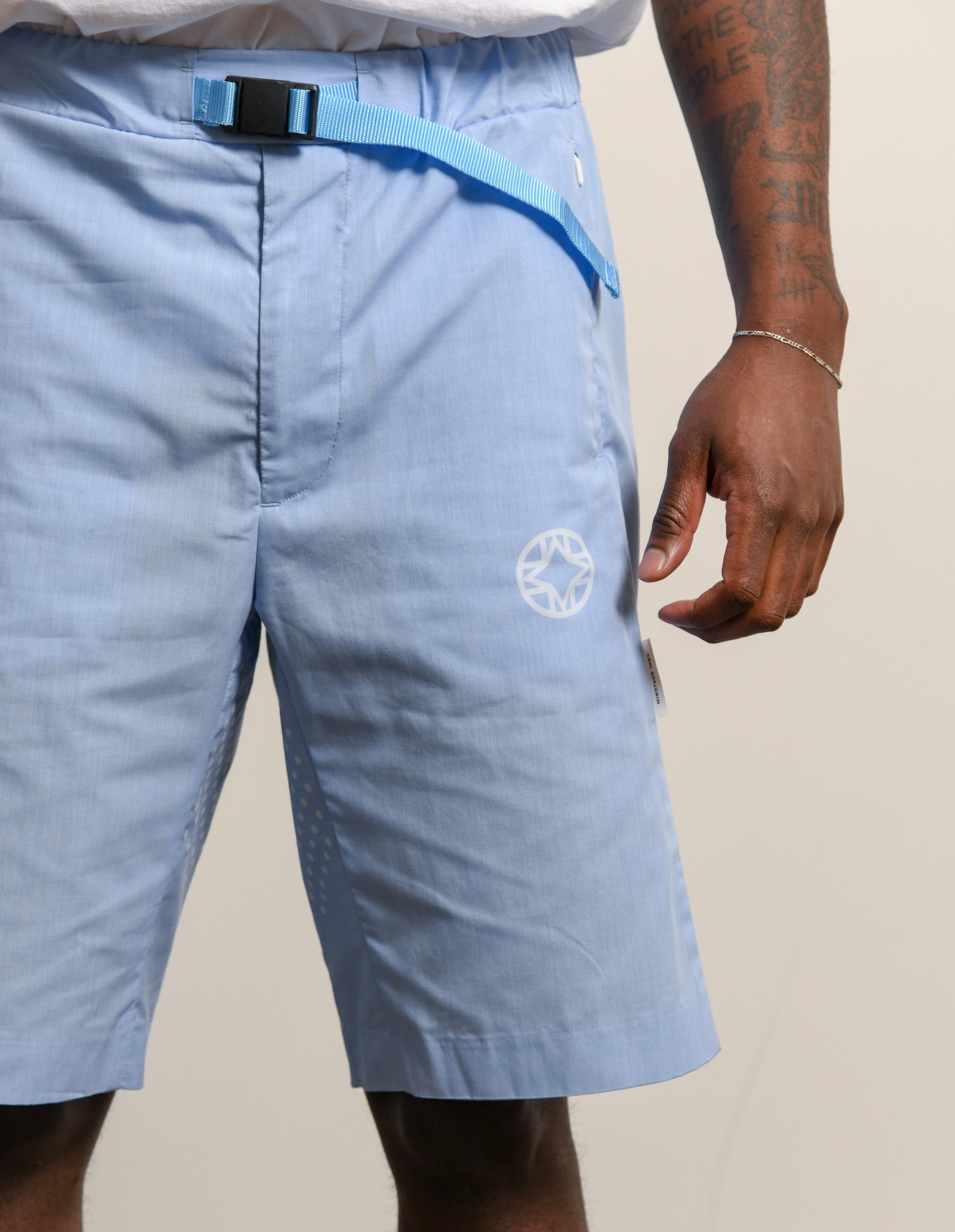 Ventilation Chambray Short Light Blue