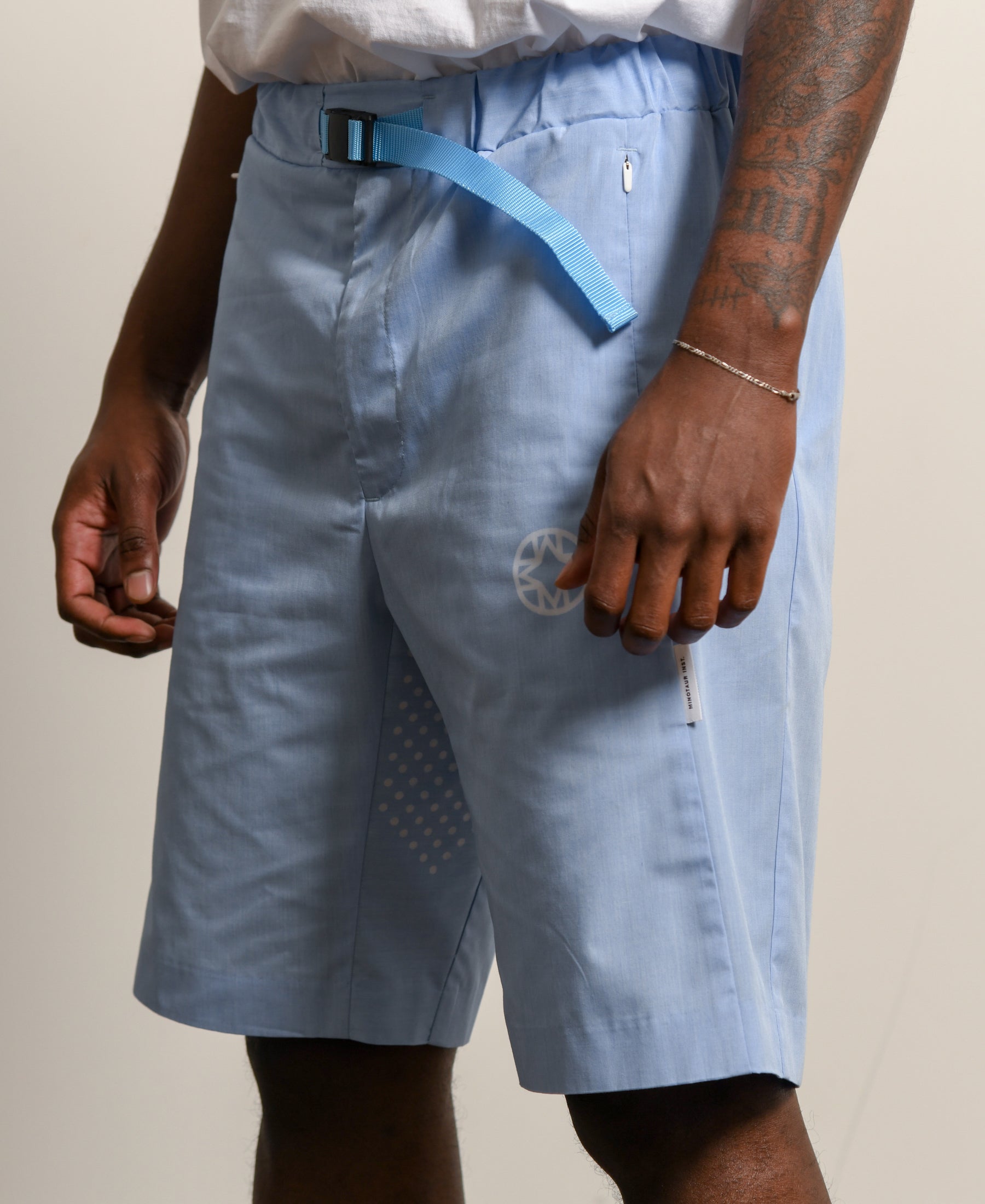 Ventilation Chambray Short Light Blue