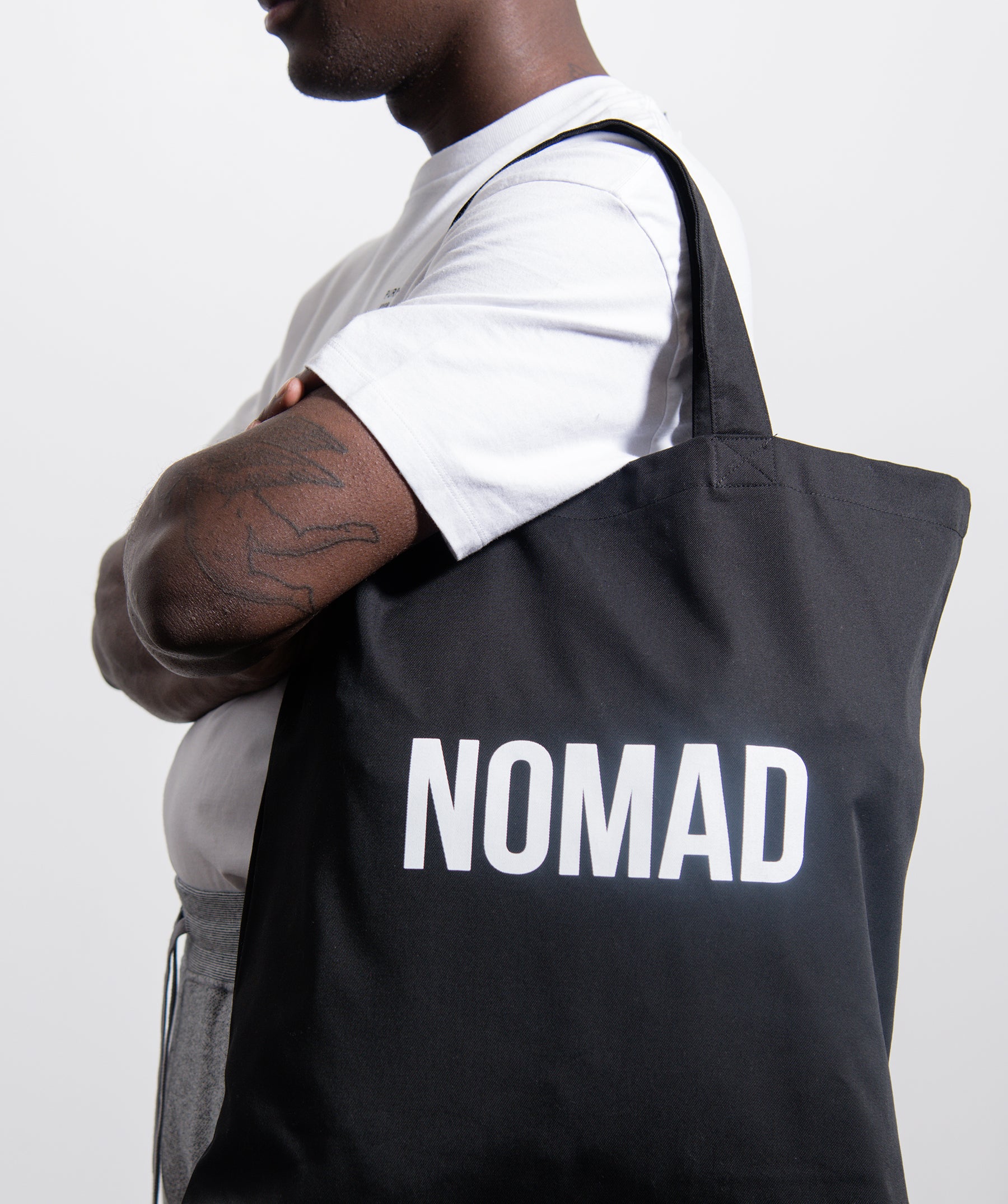 Nomad Black