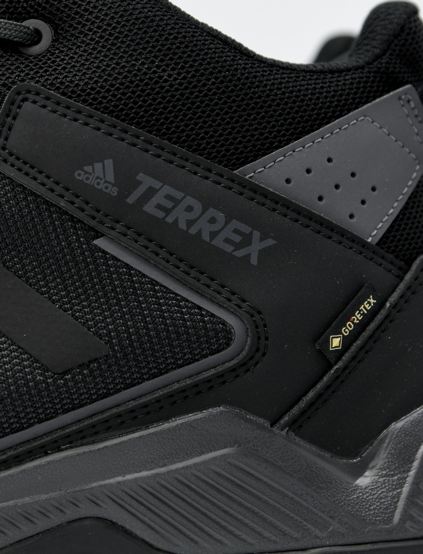 Terrex Eastrail Mid GTX Black F36760