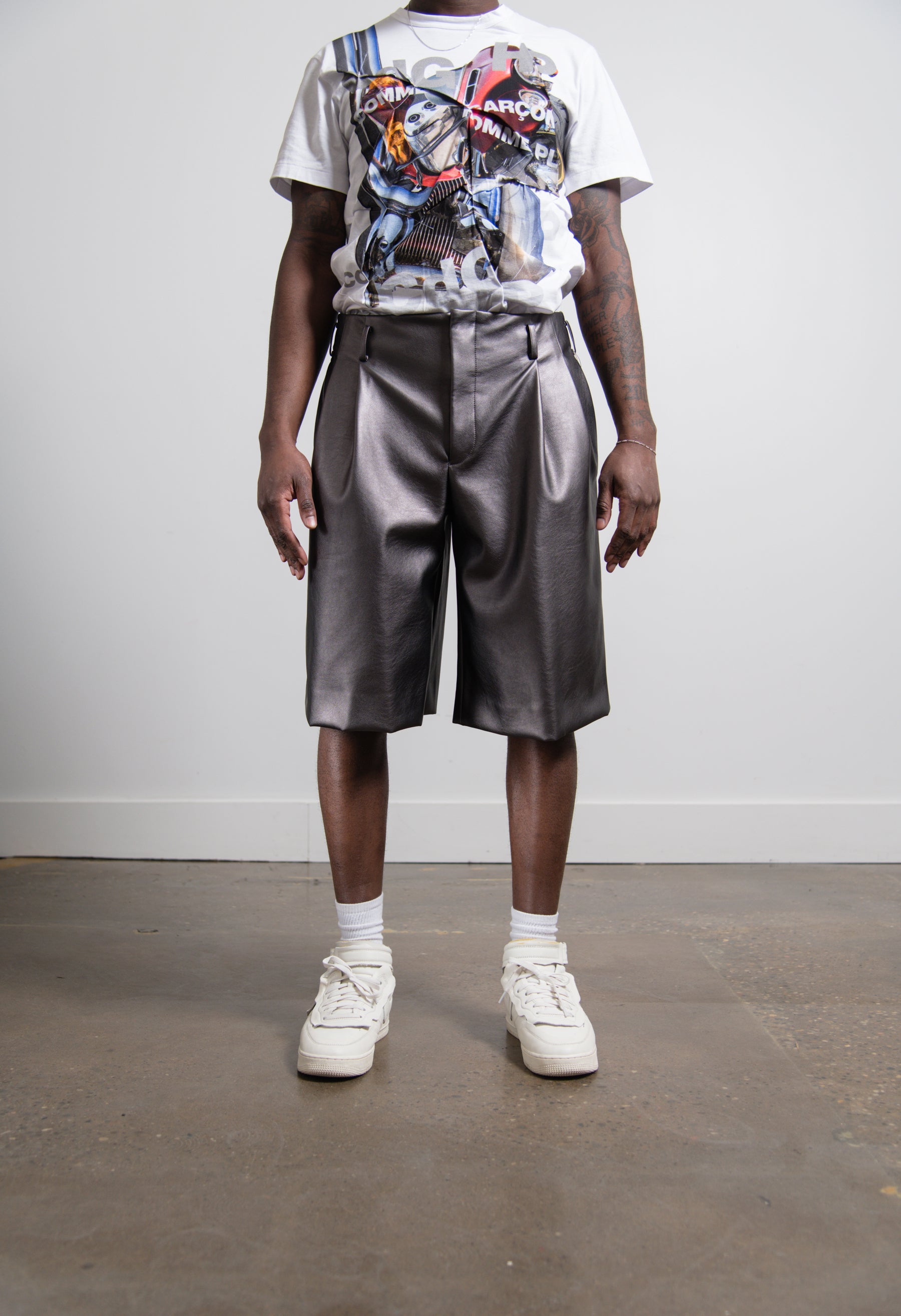 Metallic Short Gunmetal Silver P016