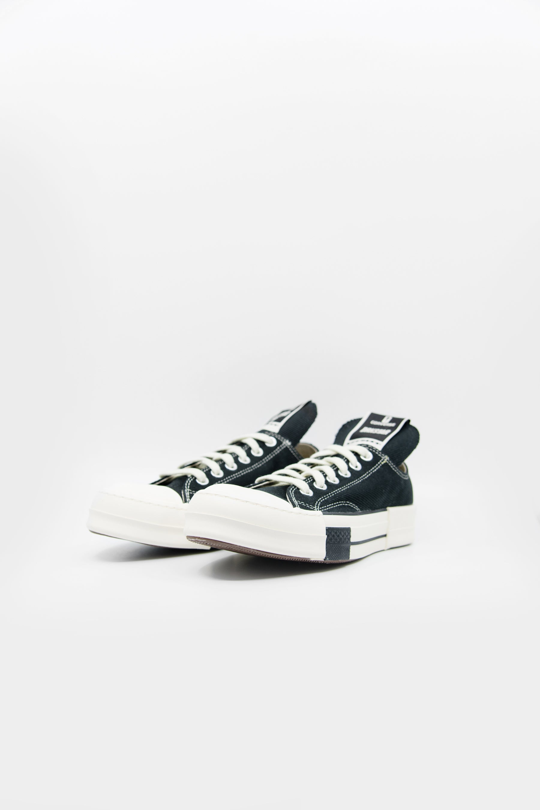 DRKSTAR OX Black/White DC02AX727 (LAUNCH PRODUCT)
