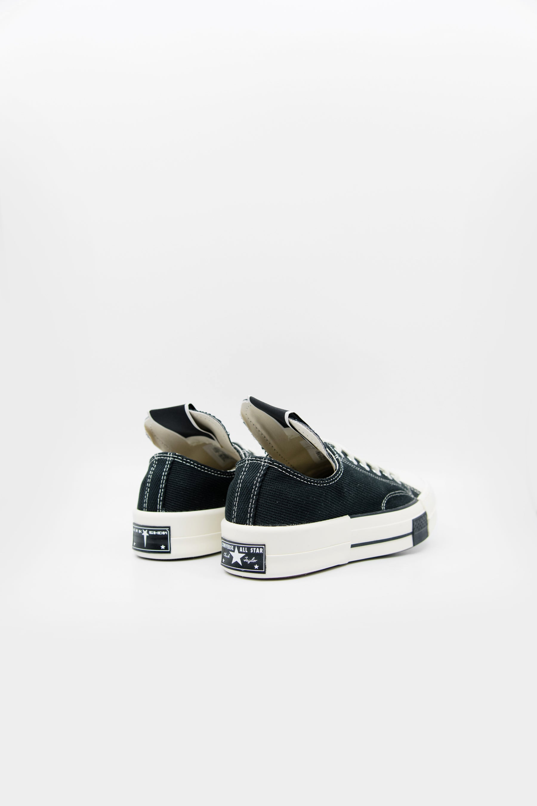 DRKSTAR OX Black/White DC02AX727 (LAUNCH PRODUCT)