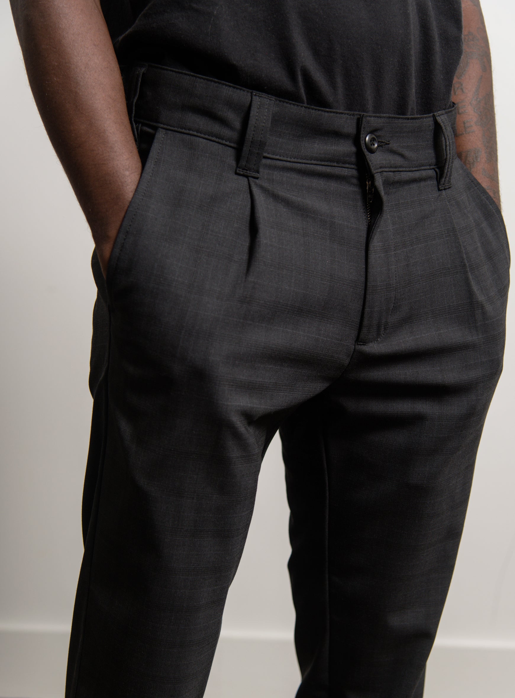 Taylor Pant Armstrong Check/Black