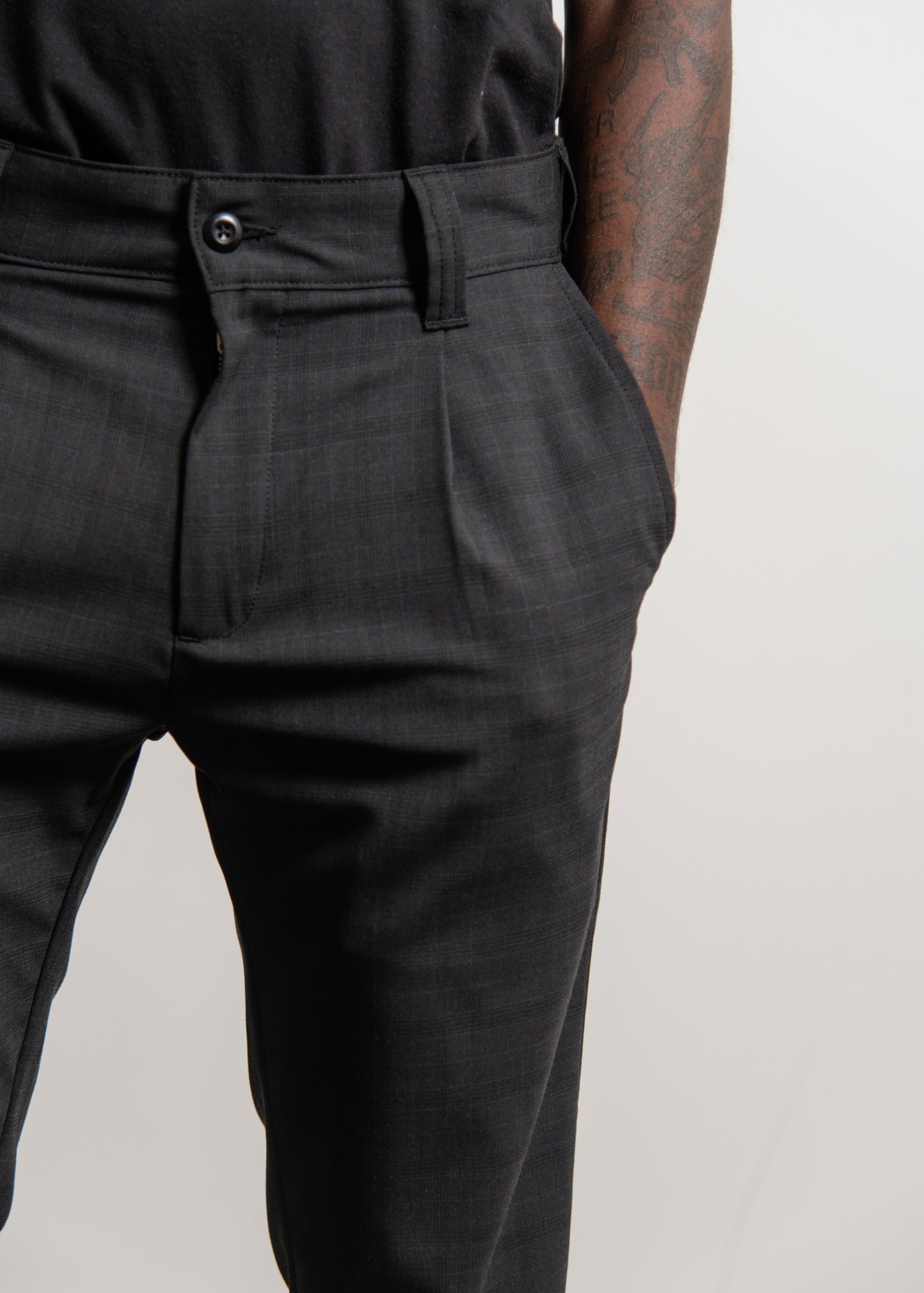 Taylor Pant Armstrong Check/Black
