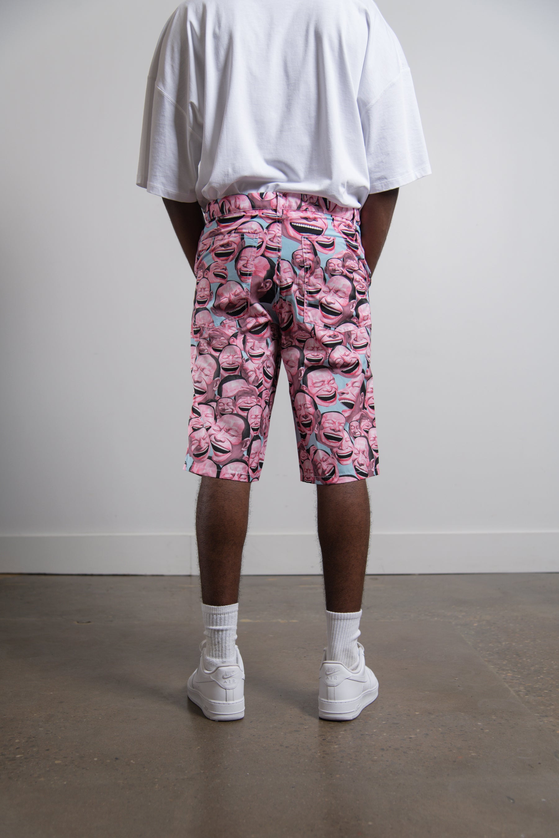 Yue Minjun Print Short Blue/Pink P025