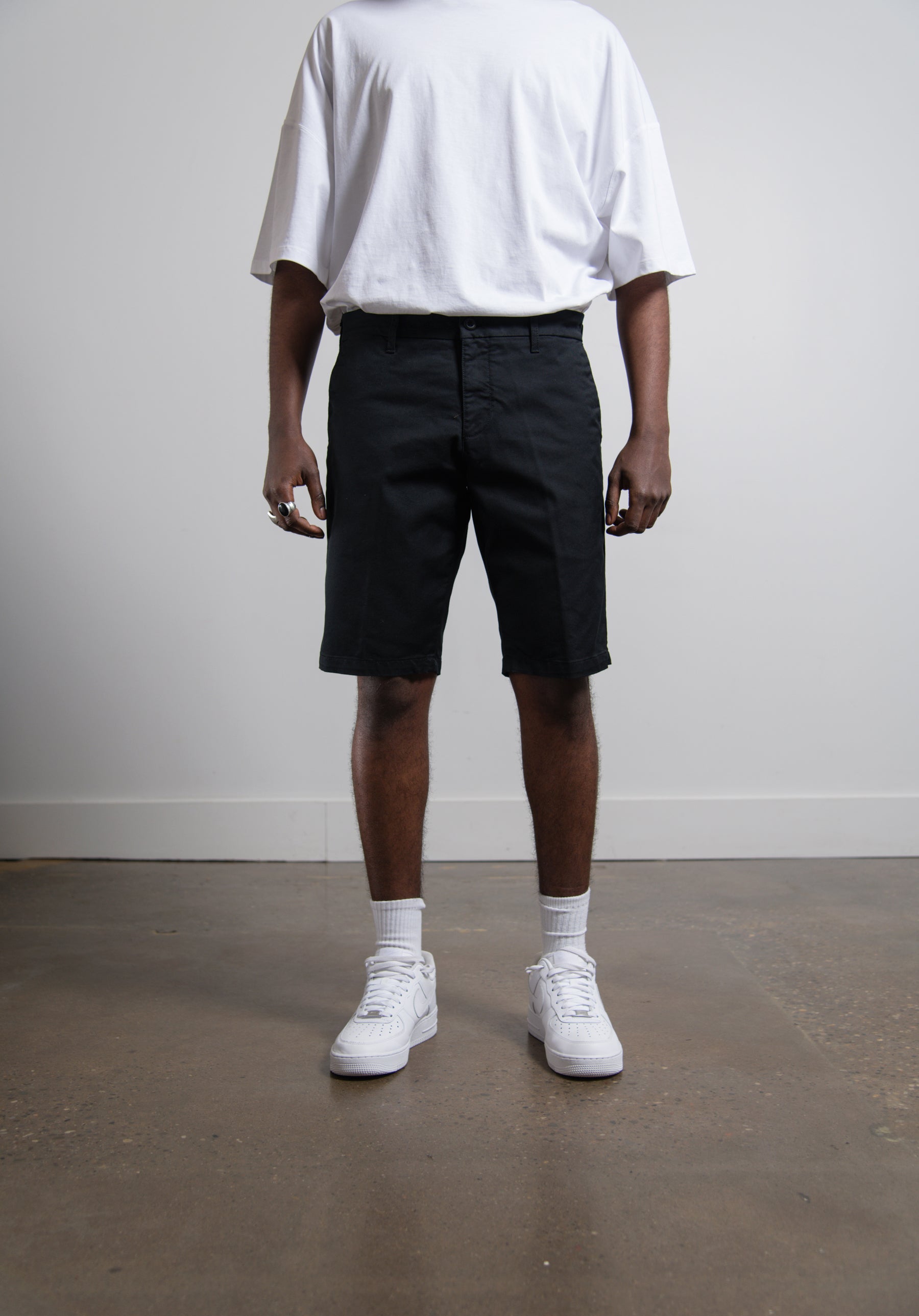 Sid Short Black