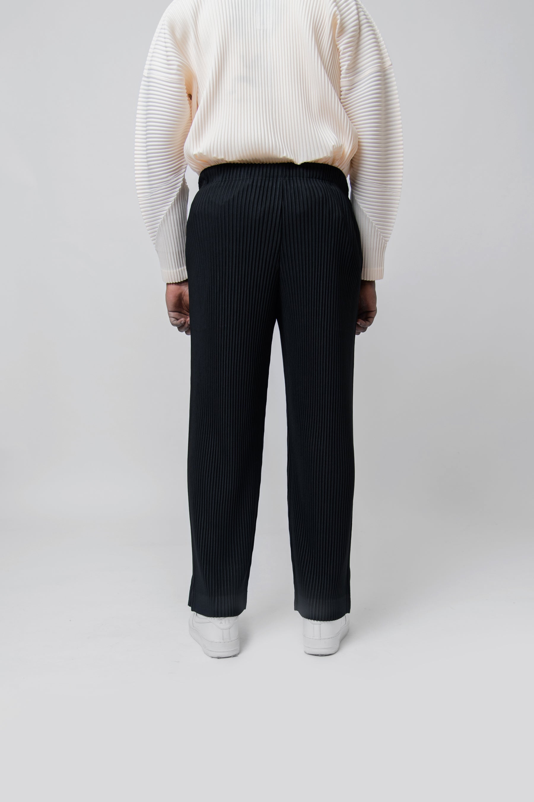 MC January Pleated Trouser Black JF104-15