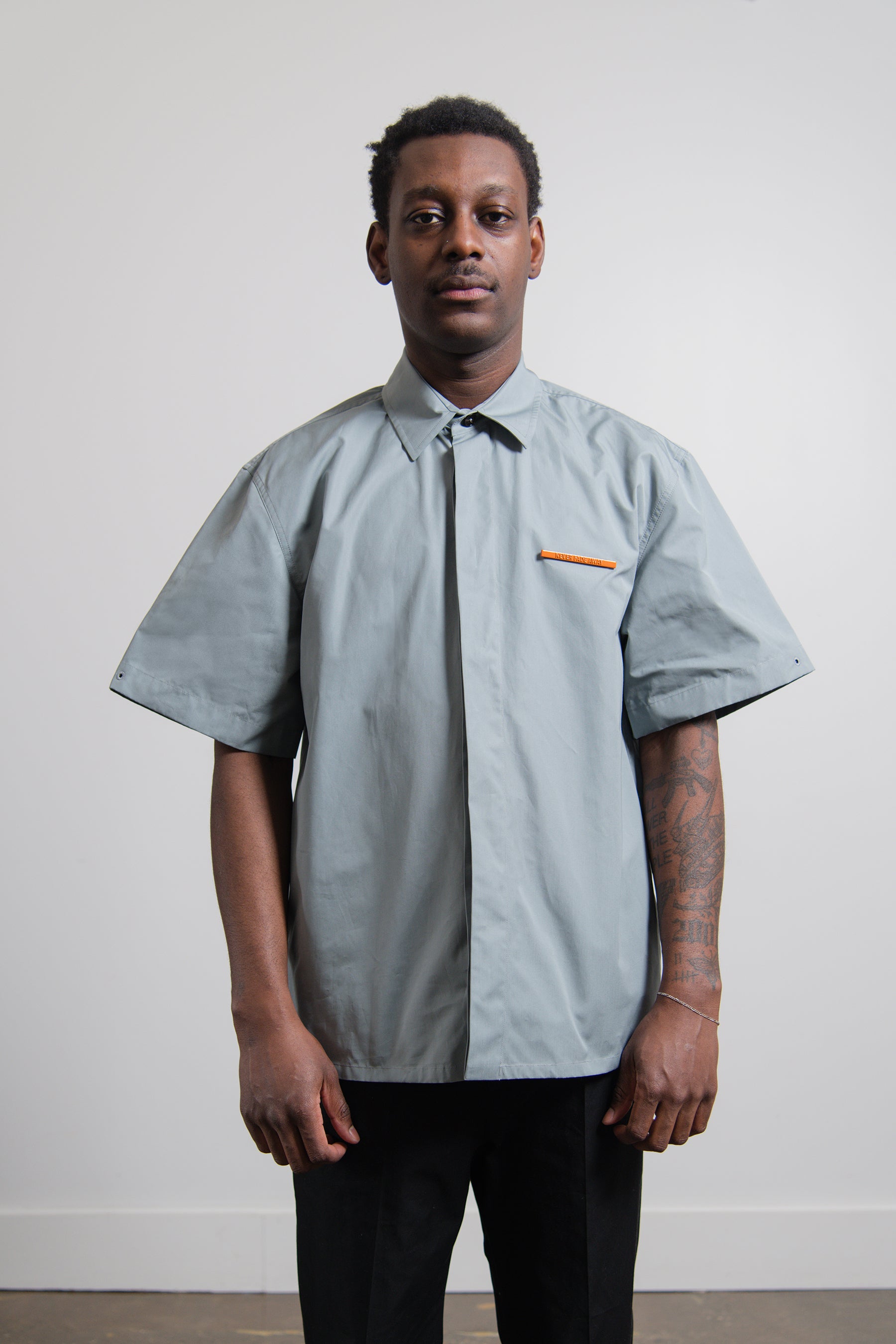 Short Sleeve Pin Shirt Grey