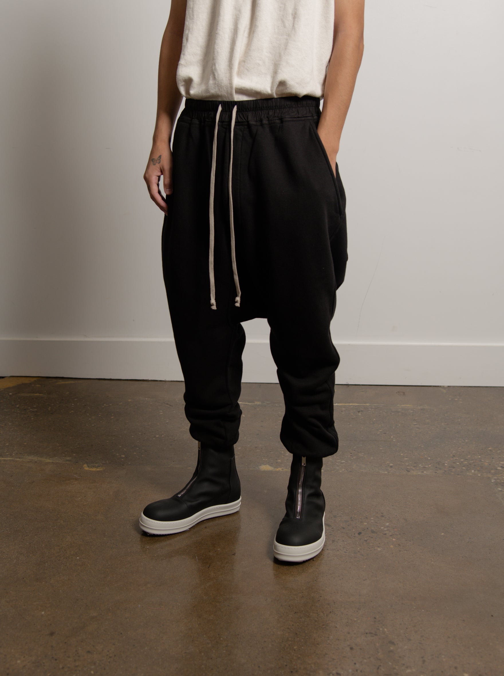 Prisoner Drawstring Sweatpant Black