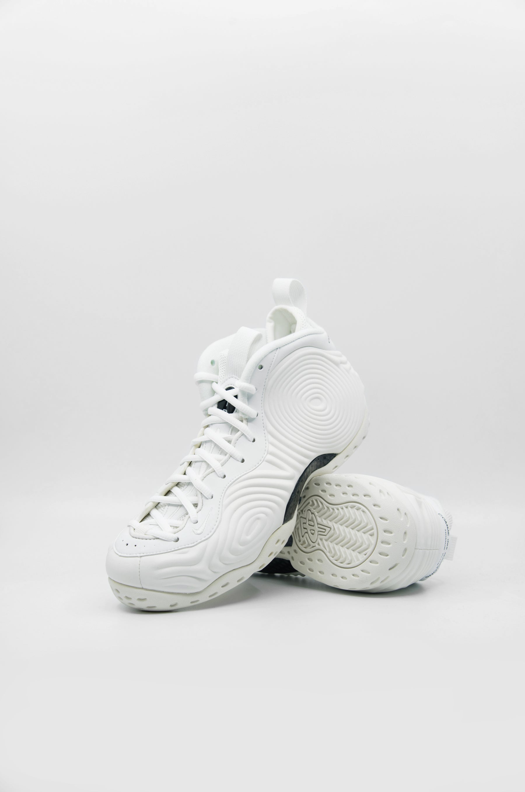 CDG Foamposite White DJ7952-100 (LAUNCH PRODUCT)