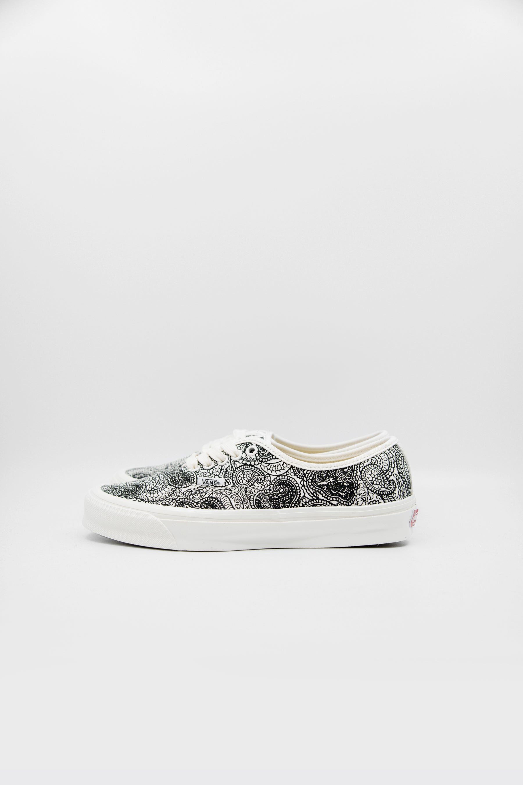 OG Authentic LX Dragon/Marshmallow 4BV9B4L