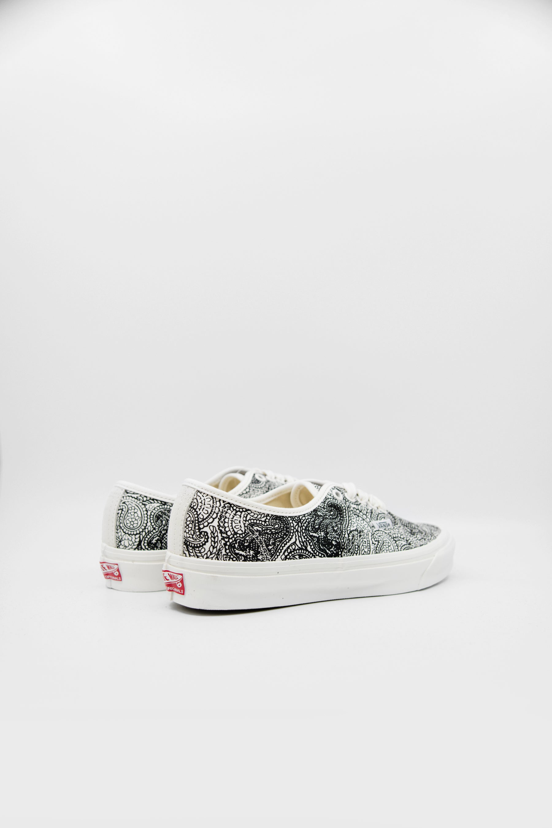 OG Authentic LX Dragon/Marshmallow 4BV9B4L