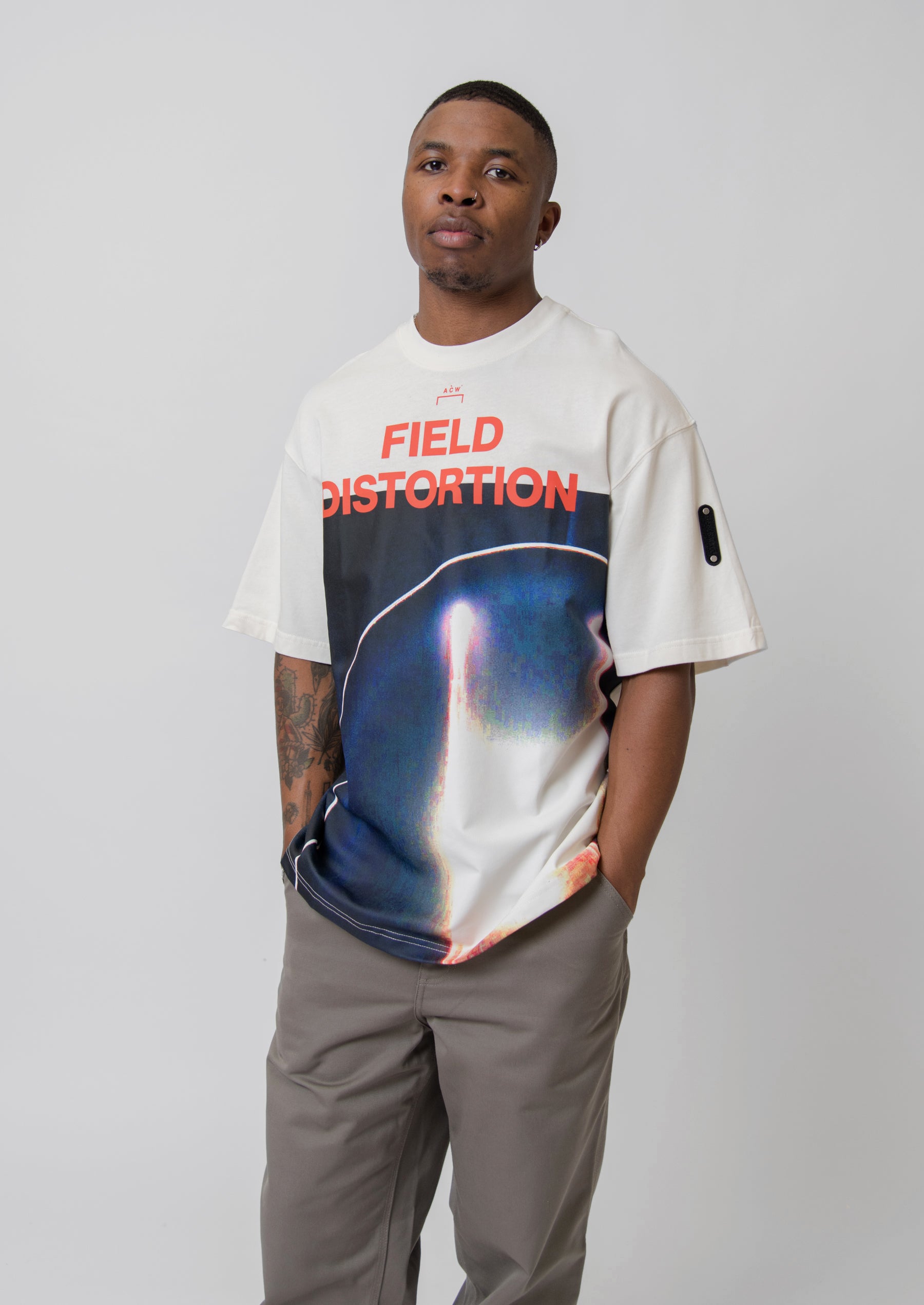 Field Distortion Tee Stone