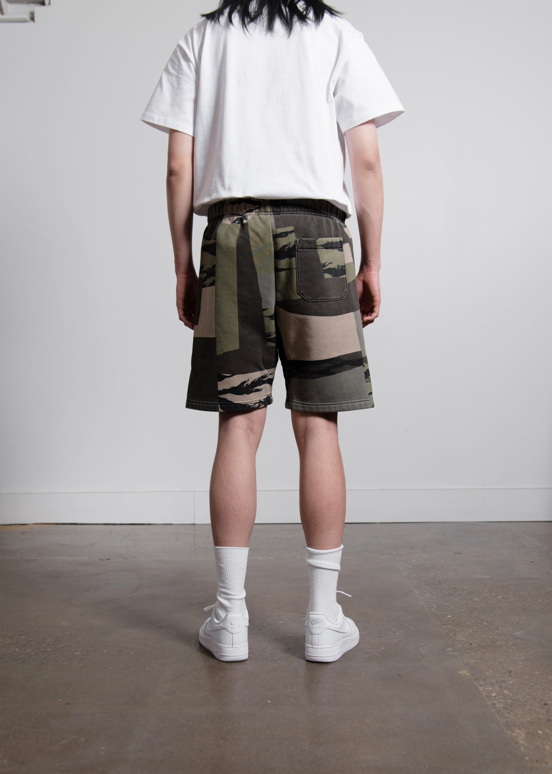 Chase Sweatshort Camo Mend