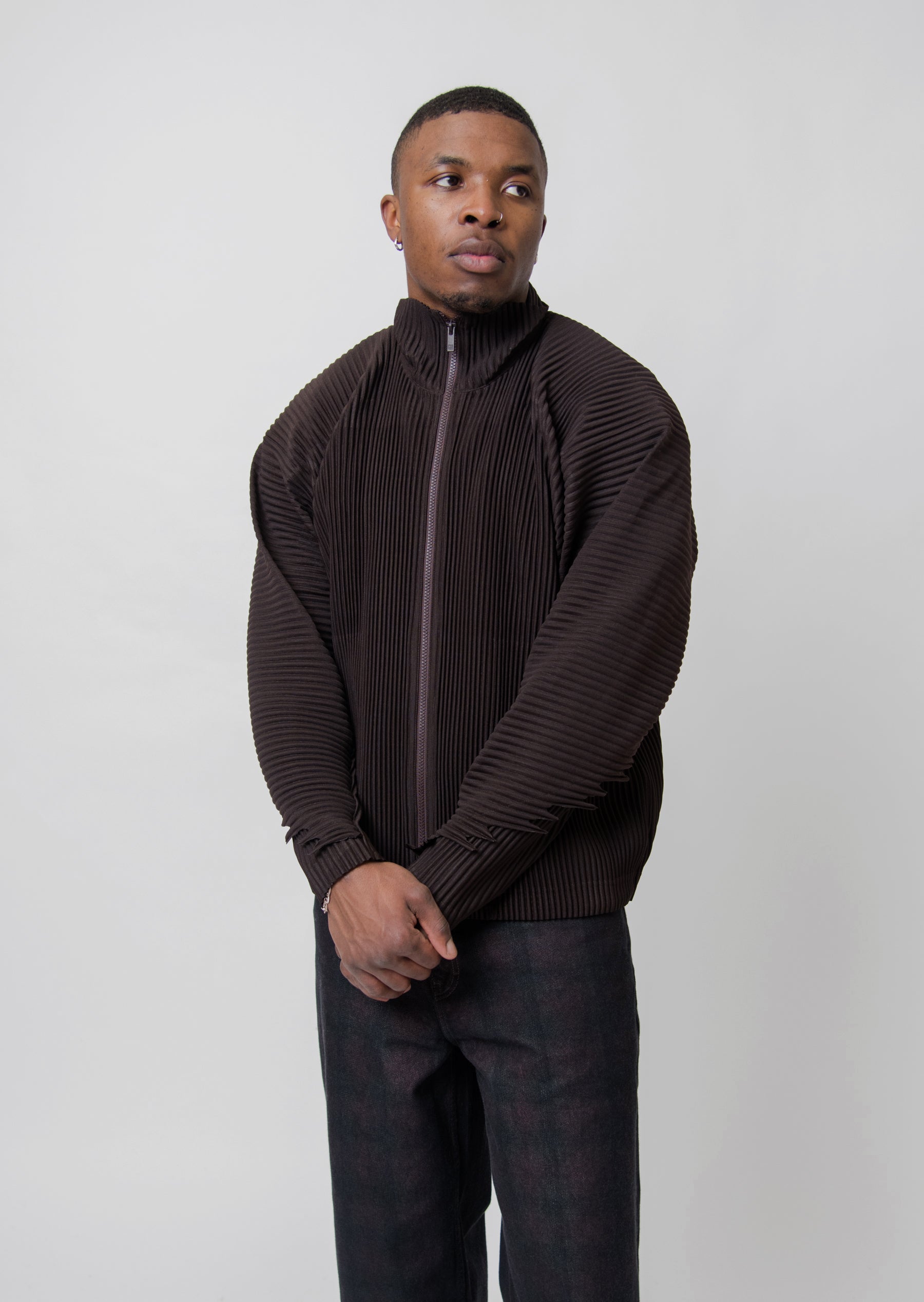 Serrate Pleated Zip Jacket Brown JC180-44