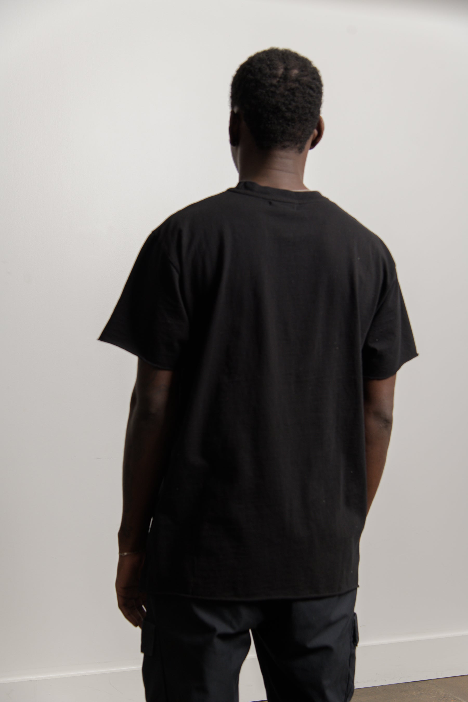 Anti-Expo Tee Black