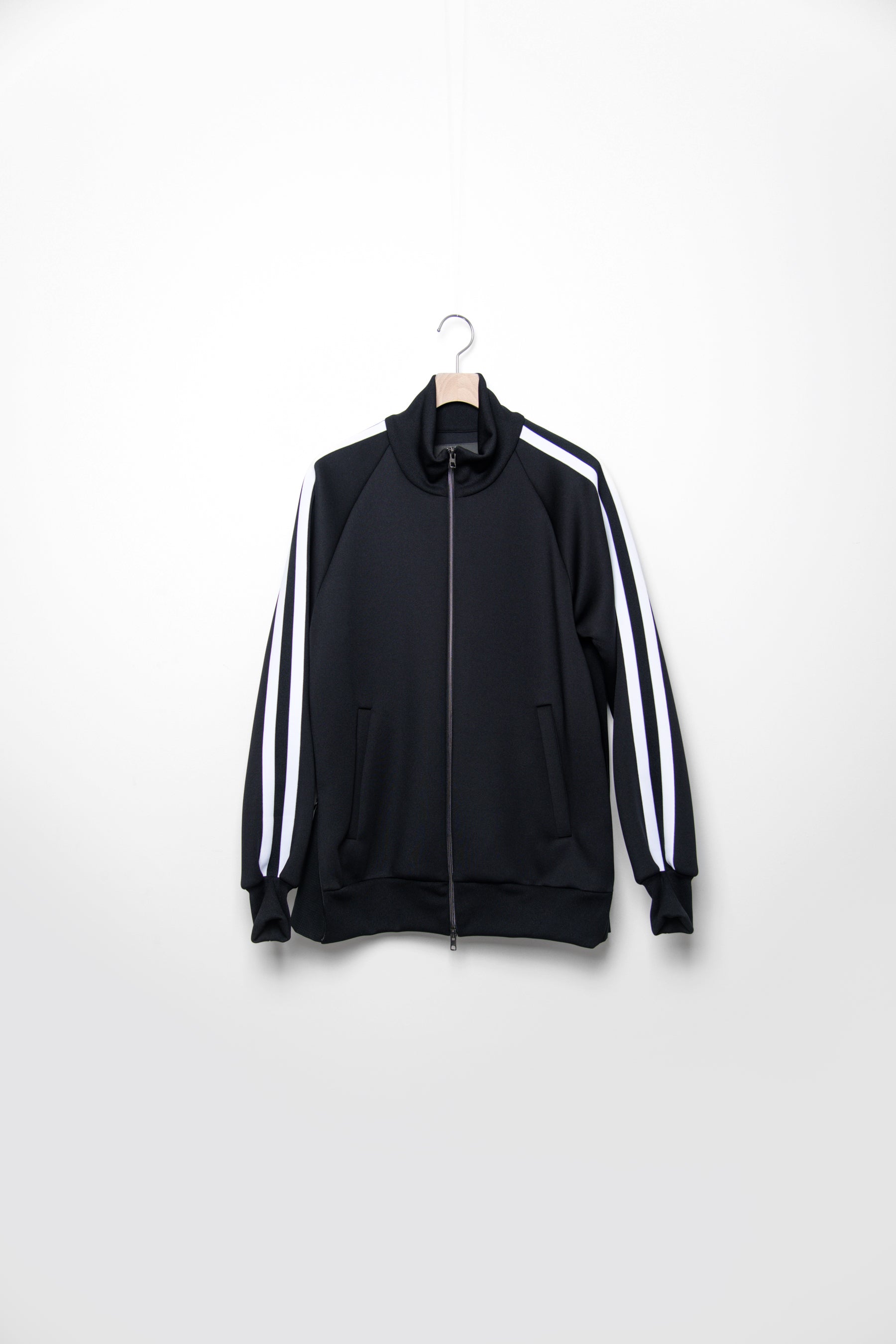 Ventilation Track Jacket Black/White