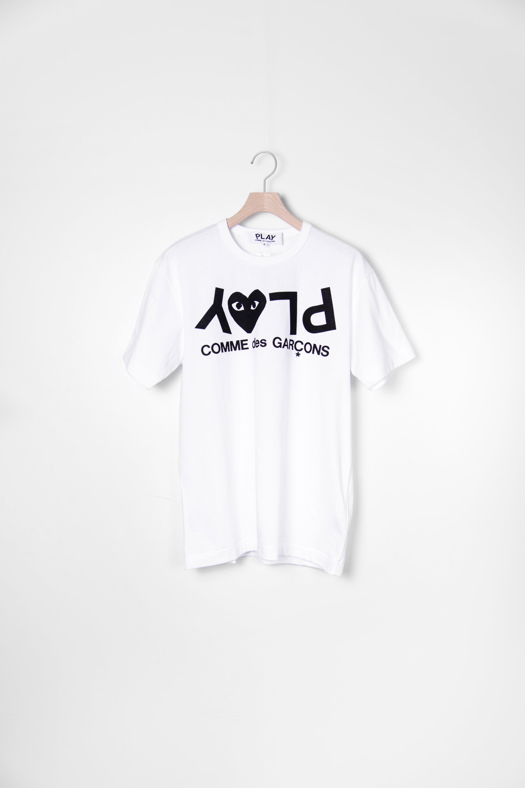 Short Sleeve Chest Print Logo Tee White/Black T068
