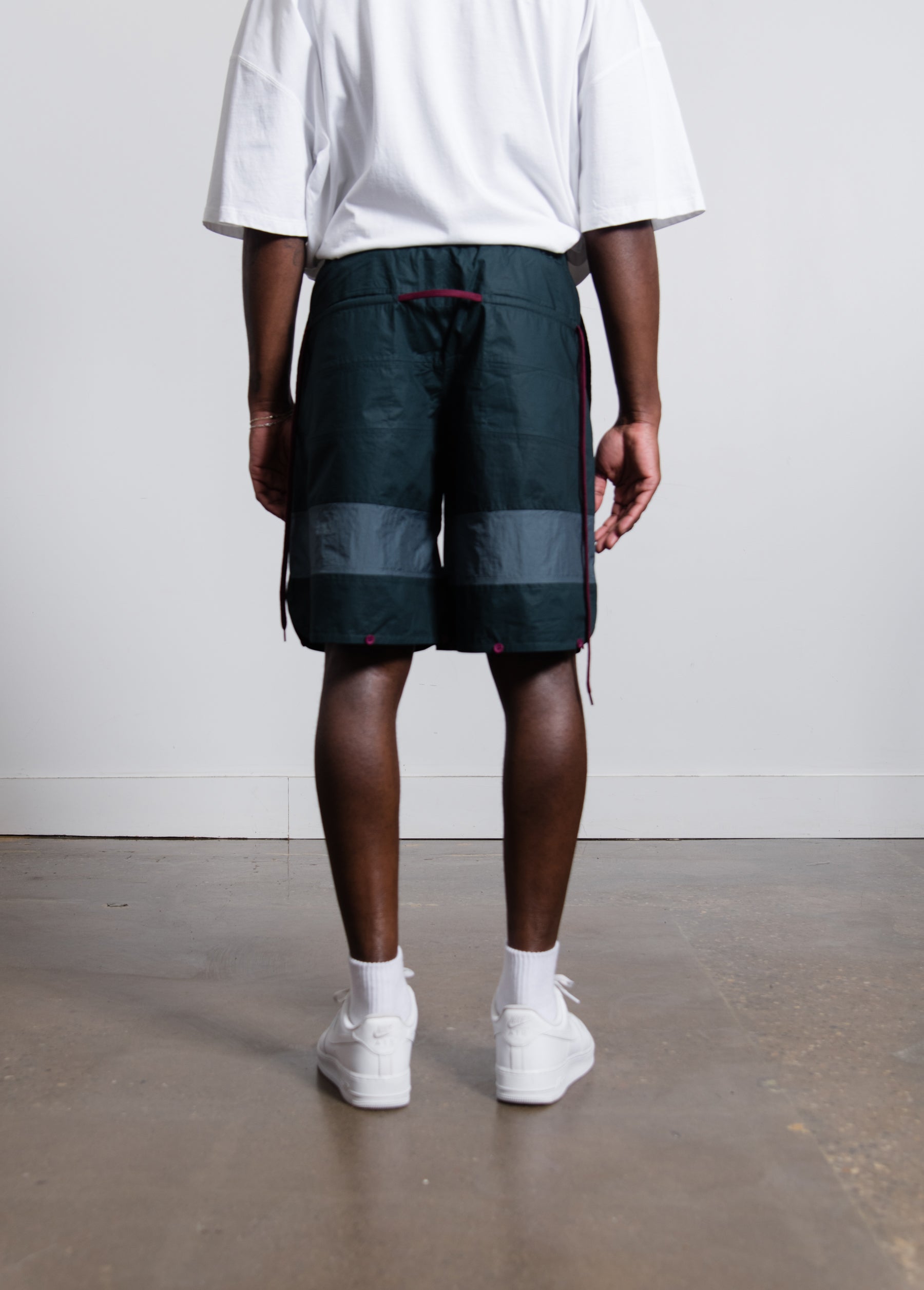 Barrel Short Dark Navy