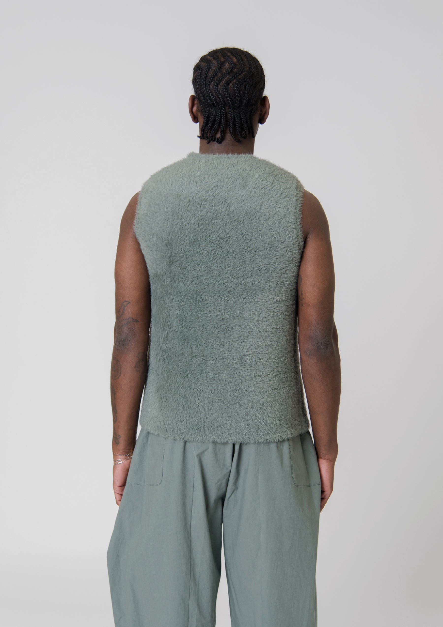 Fluffy Vest Green VST15