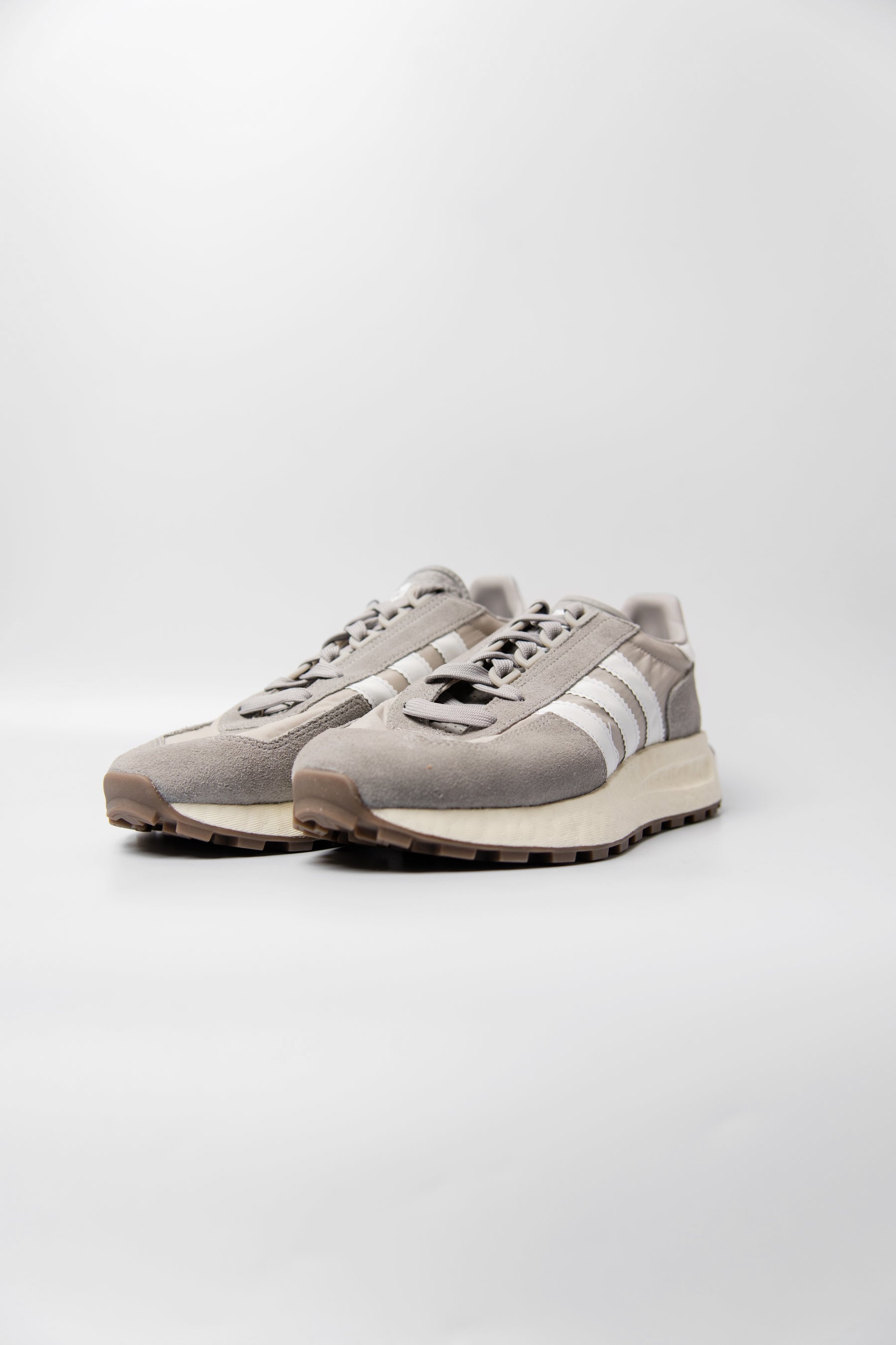Retropy E5 Grey/White/Black Q47101