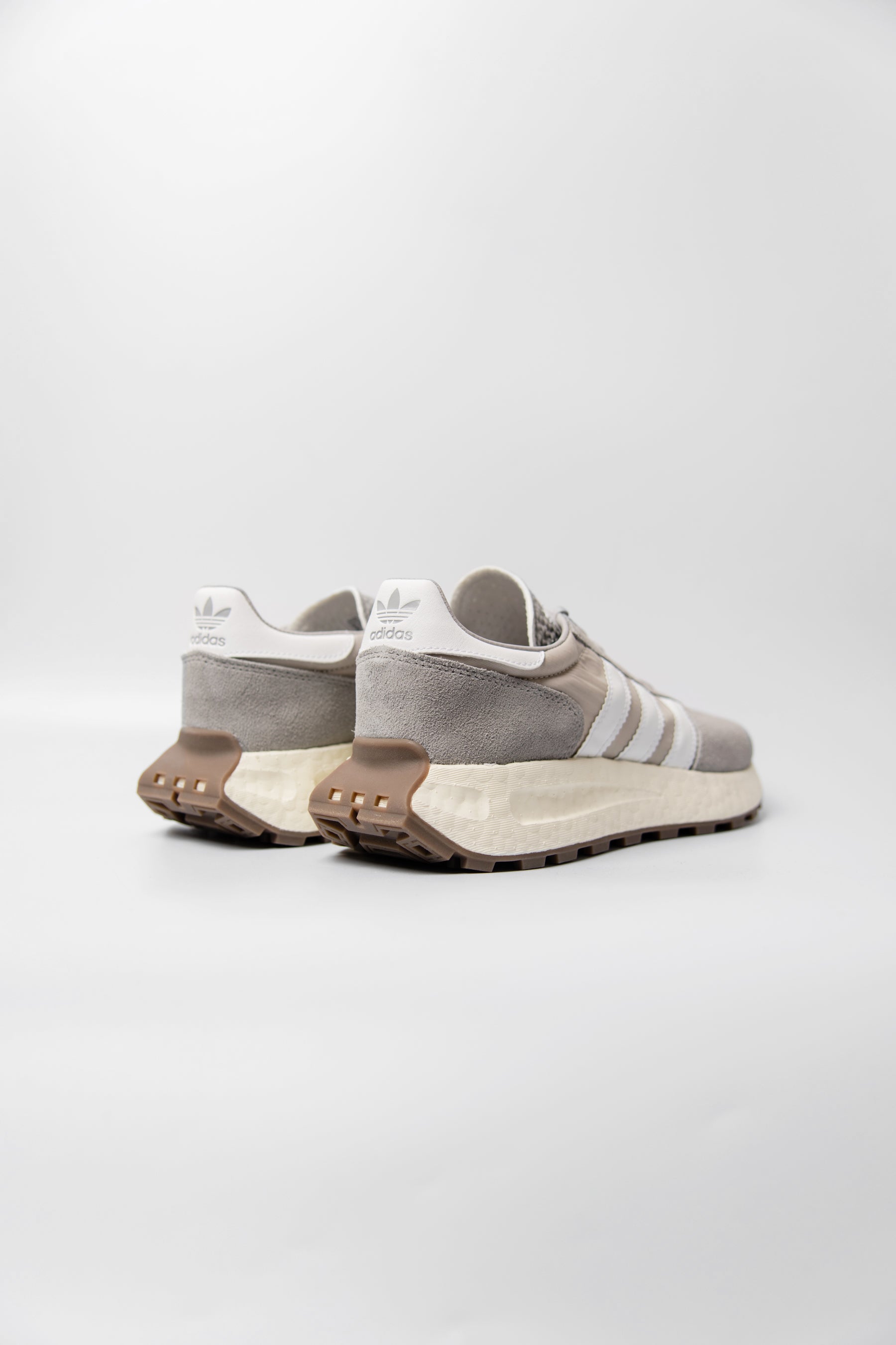 Retropy E5 Grey/White/Black Q47101