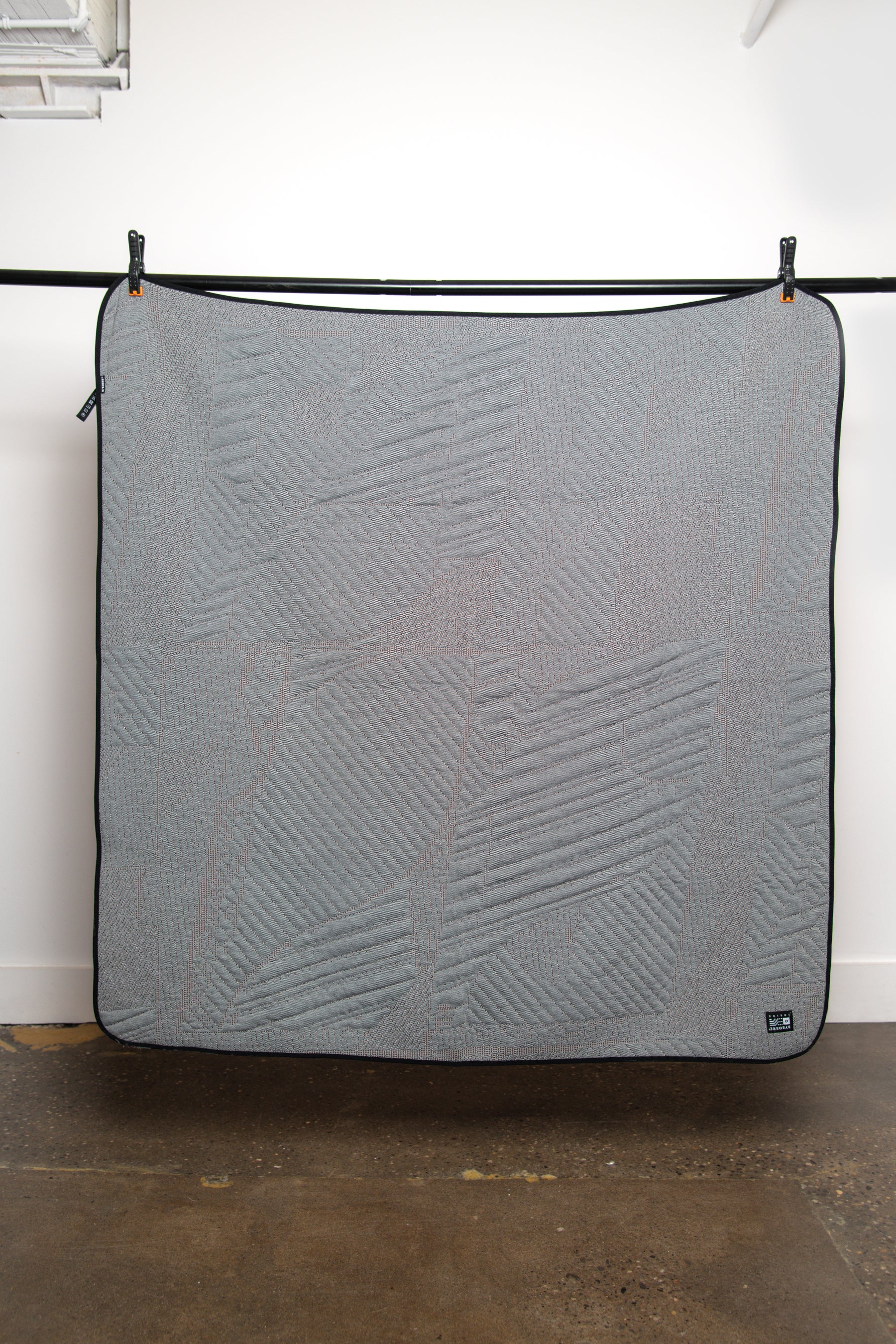 Knit Blanket Iron