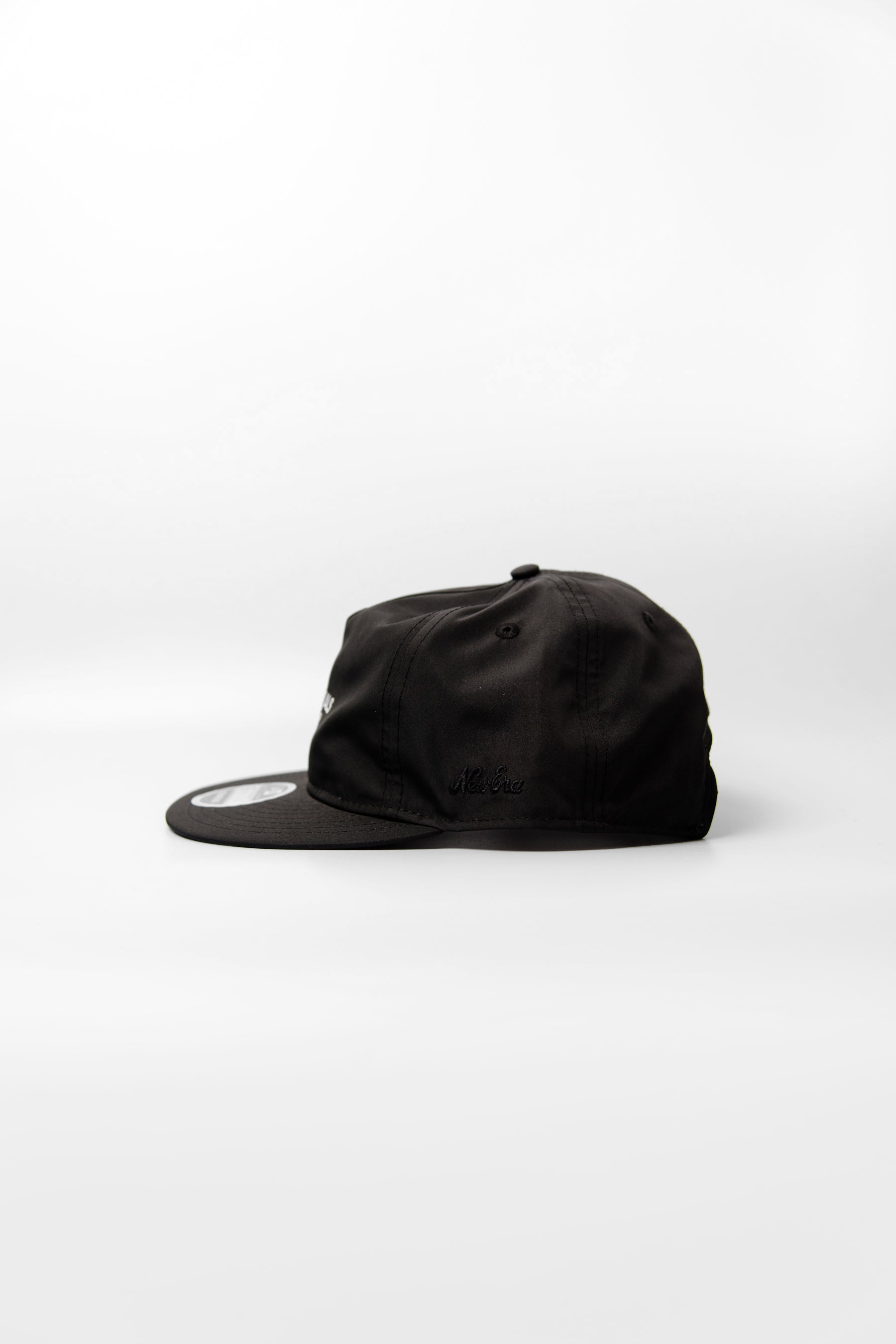 Essentials 9FIFTY Retro Crown Cap Black (LAUNCH PRODUCT)