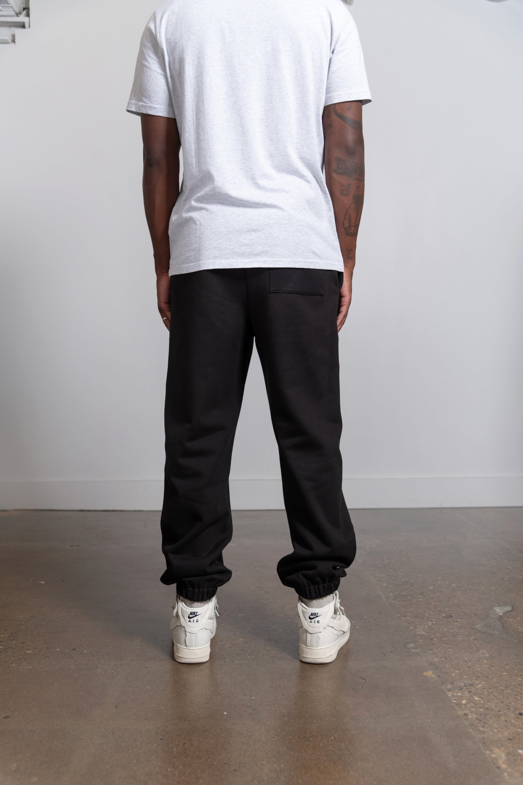 Studio Sweatpant Black OAMT705068